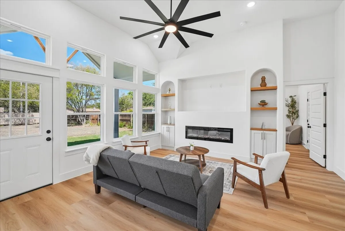 Single Family Residence For Sale in Tarrant County , 5625 Oak Grove Road N, Fort Worth, Texas 76134, 4 Bedroom, 2 Bathroom, 2 Garage spaces, 1,798 Sqft, built in 2026, mls#21374506, Real Estate Agent in Fort Worth, Homes For Sale in Tarrant county, Homes For Sale in Fort Worth, Realtor in Fort Worth Texas, Real Estate Brokerage Independent Realty Texas, Luminita Cordes Realtor