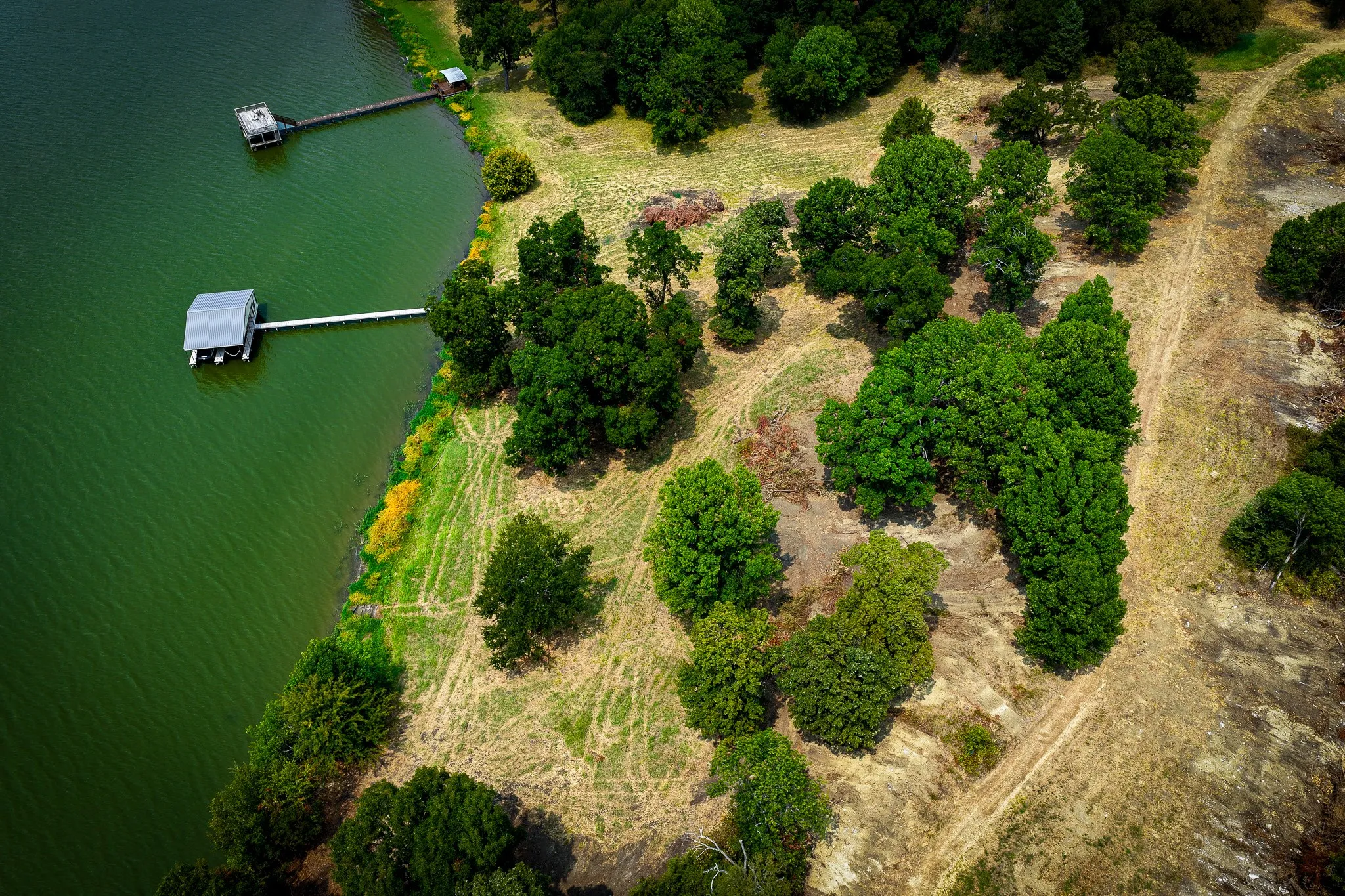 Unimproved Land For Sale in Hunt County , 2085 S Oaks Lane, Lone Oak, Texas 75453, 0, 0, Garage spaces, 0 Sqft, built in 0, mls#21374505, Real Estate Agent in Lone Oak, Homes For Sale in Hunt county, Homes For Sale in Lone Oak, Realtor in Lone Oak Texas, Real Estate Brokerage Independent Realty Texas, Luminita Cordes Realtor