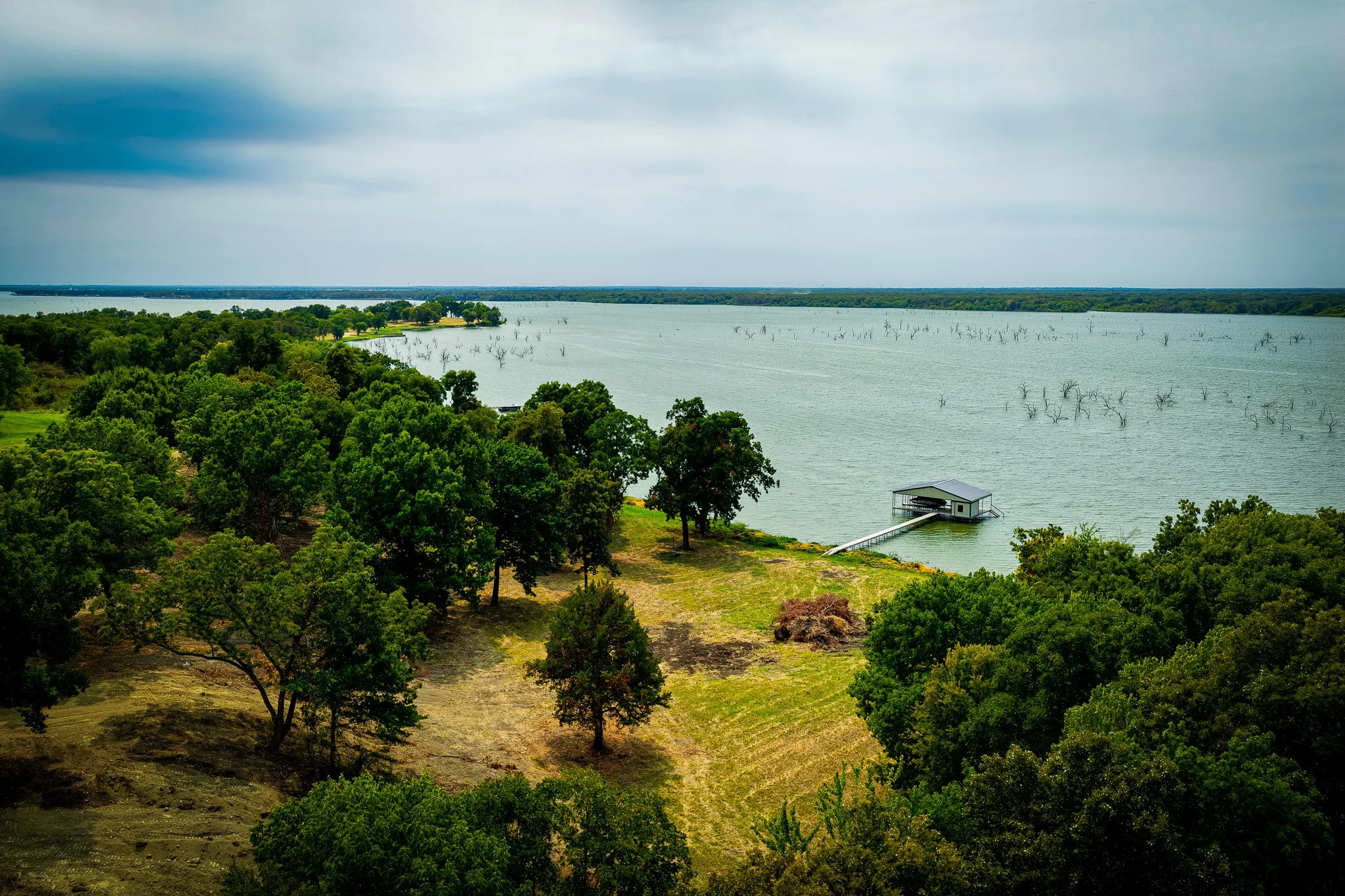 Unimproved Land For Sale in Hunt County , 2085 S Oaks Lane, Lone Oak, Texas 75453, 0, 0, Garage spaces, 0 Sqft, built in 0, mls#21374505, Real Estate Agent in Lone Oak, Homes For Sale in Hunt county, Homes For Sale in Lone Oak, Realtor in Lone Oak Texas, Real Estate Brokerage Independent Realty Texas, Luminita Cordes Realtor