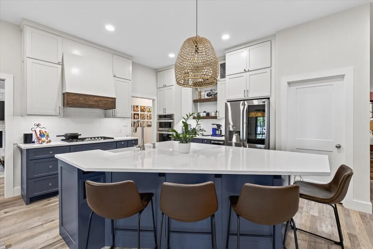 Single Family Residence For Sale in Smith County , 15740 Timberhill Drive, Flint, Texas 75762, 4 Bedroom, 3 Bathroom, 2 Garage spaces, 2,656 Sqft, built in 1992, mls#21374411, Real Estate Agent in Flint, Homes For Sale in Smith county, Homes For Sale in Flint, Realtor in Flint Texas, Real Estate Brokerage Independent Realty Texas, Luminita Cordes Realtor