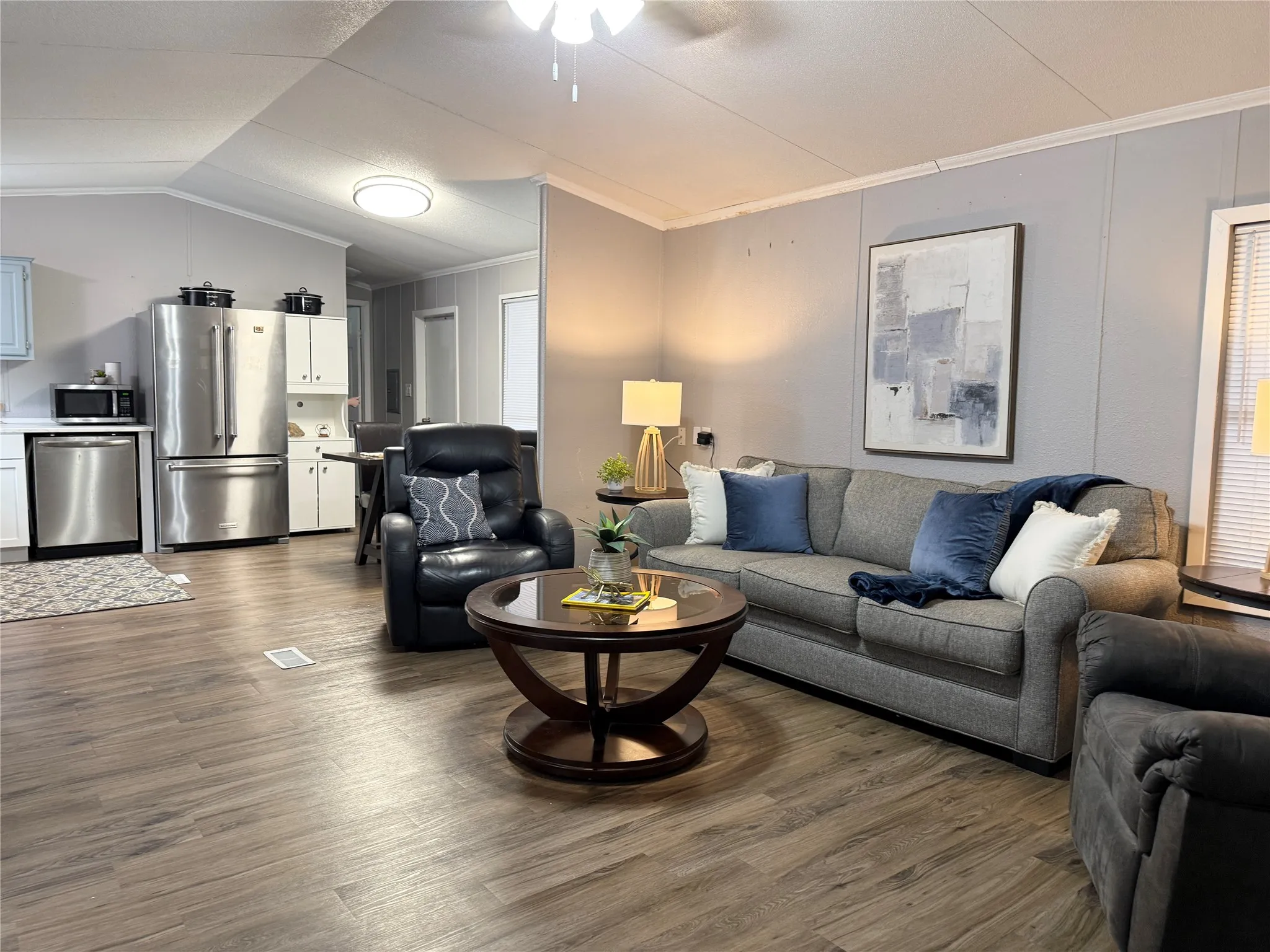 Mobile Home For Sale in Collin County , 2 Lucy, Wylie, Texas 75098, 3 Bedroom, 2 Bathroom, Garage spaces, 1,216 Sqft, built in 1994, mls#21371144, Real Estate Agent in Wylie, Homes For Sale in Collin county, Homes For Sale in Wylie, Realtor in Wylie Texas, Real Estate Brokerage Independent Realty Texas, Luminita Cordes Realtor