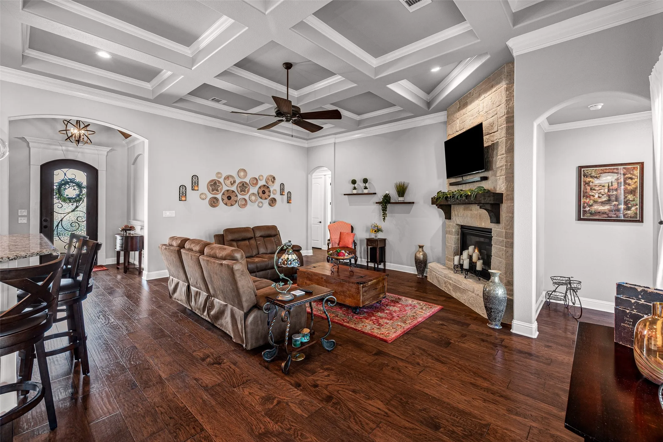 Single Family Residence For Sale in Hood County , 329 Kenyon Court, Granbury, Texas 76049, 5 Bedroom, 3 Bathroom, 3 Garage spaces, 3,070 Sqft, built in 2018, mls#21374515, Real Estate Agent in Granbury, Homes For Sale in Hood county, Homes For Sale in Granbury, Realtor in Granbury Texas, Real Estate Brokerage Independent Realty Texas, Luminita Cordes Realtor