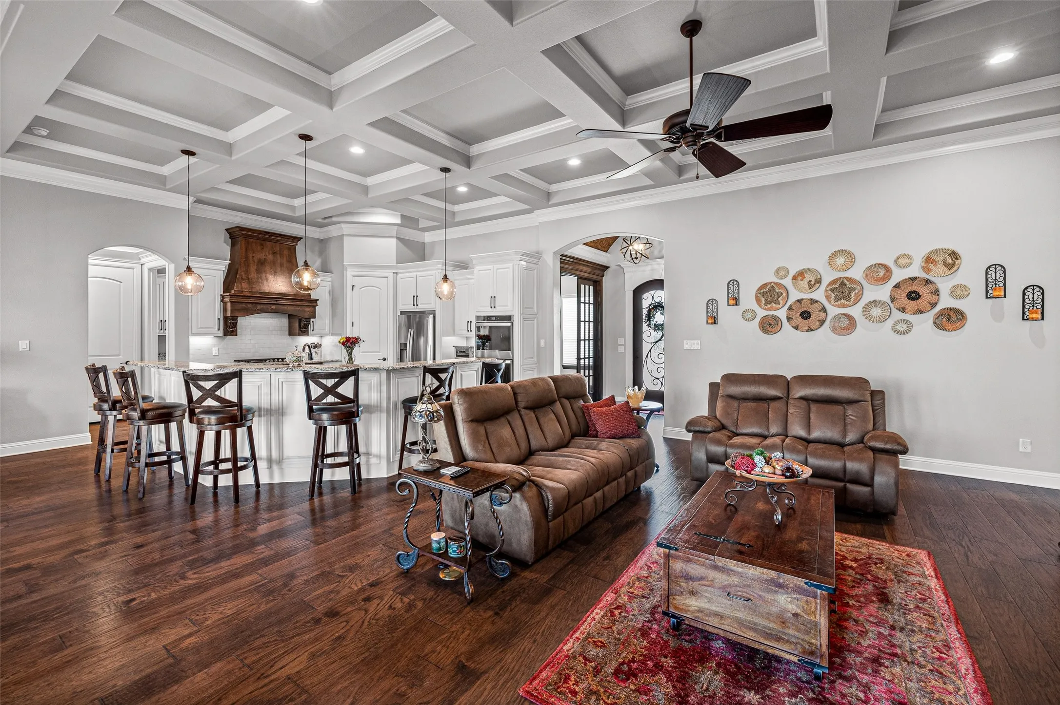 Single Family Residence For Sale in Hood County , 329 Kenyon Court, Granbury, Texas 76049, 5 Bedroom, 3 Bathroom, 3 Garage spaces, 3,070 Sqft, built in 2018, mls#21374515, Real Estate Agent in Granbury, Homes For Sale in Hood county, Homes For Sale in Granbury, Realtor in Granbury Texas, Real Estate Brokerage Independent Realty Texas, Luminita Cordes Realtor