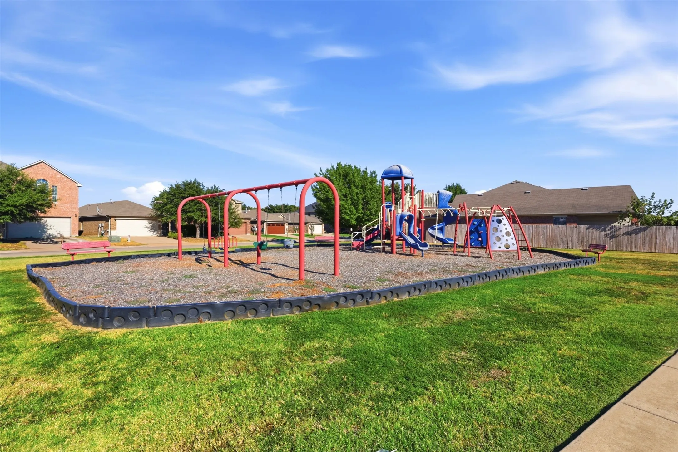 Single Family Residence For Rent in Tarrant County , 5412 Austin Ridge Drive, Fort Worth, Texas 76179, 3 Bedroom, 2 Bathroom, 2 Garage spaces, 1,400 Sqft, built in 2008, mls#21374525, Real Estate Agent in Fort Worth, Homes For Rent in Tarrant county, Homes For Rent in Fort Worth, Realtor in Fort Worth Texas, Real Estate Brokerage Independent Realty Texas, Luminita Cordes Realtor
