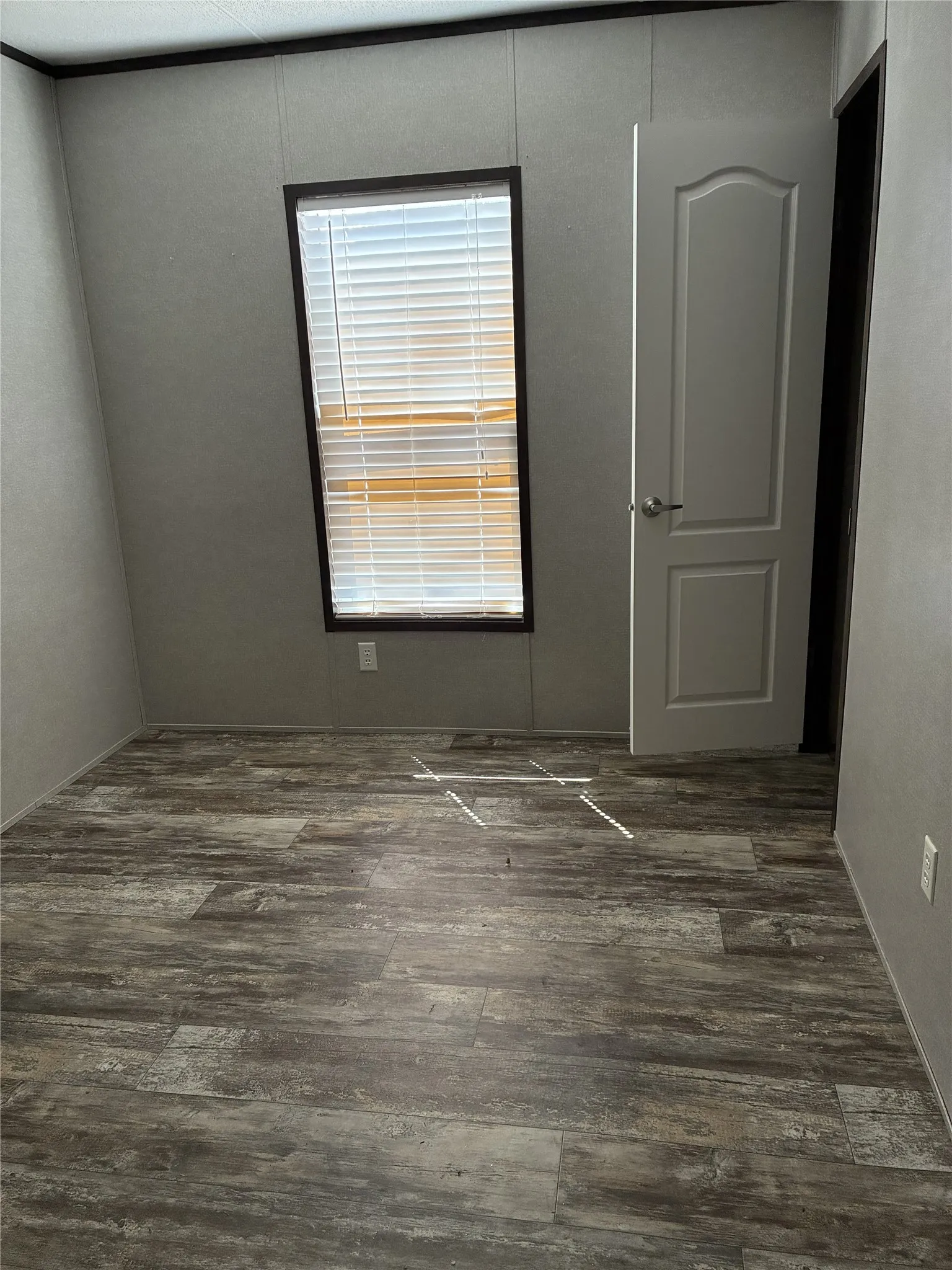 Manufactured Home For Sale in Grayson County , 132 Knollwood Drive, Sherman, Texas 75092, 3 Bedroom, 2 Bathroom, Garage spaces, 1,216 Sqft, built in 2018, mls#21374477, Real Estate Agent in Sherman, Homes For Sale in Grayson county, Homes For Sale in Sherman, Realtor in Sherman Texas, Real Estate Brokerage Independent Realty Texas, Luminita Cordes Realtor
