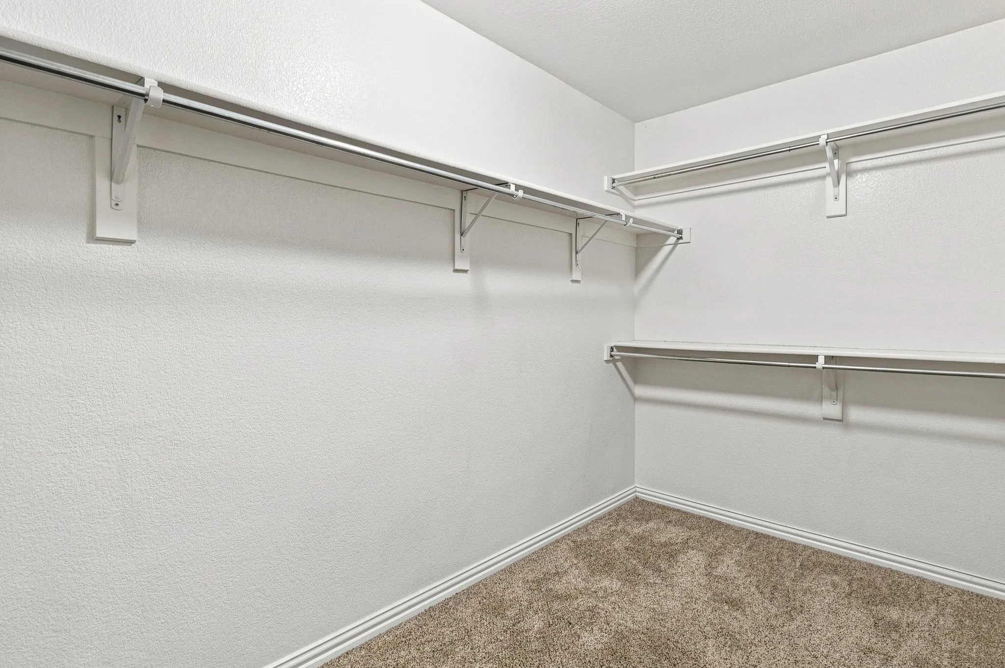 Single Family Residence For Rent in Tarrant County , 1105 Sunland Court, Mansfield, Texas 76063, 4 Bedroom, 2 Bathroom, 2 Garage spaces, 2,384 Sqft, built in 2009, mls#21374553, Real Estate Agent in Mansfield, Homes For Rent in Tarrant county, Homes For Rent in Mansfield, Realtor in Mansfield Texas, Real Estate Brokerage Independent Realty Texas, Luminita Cordes Realtor