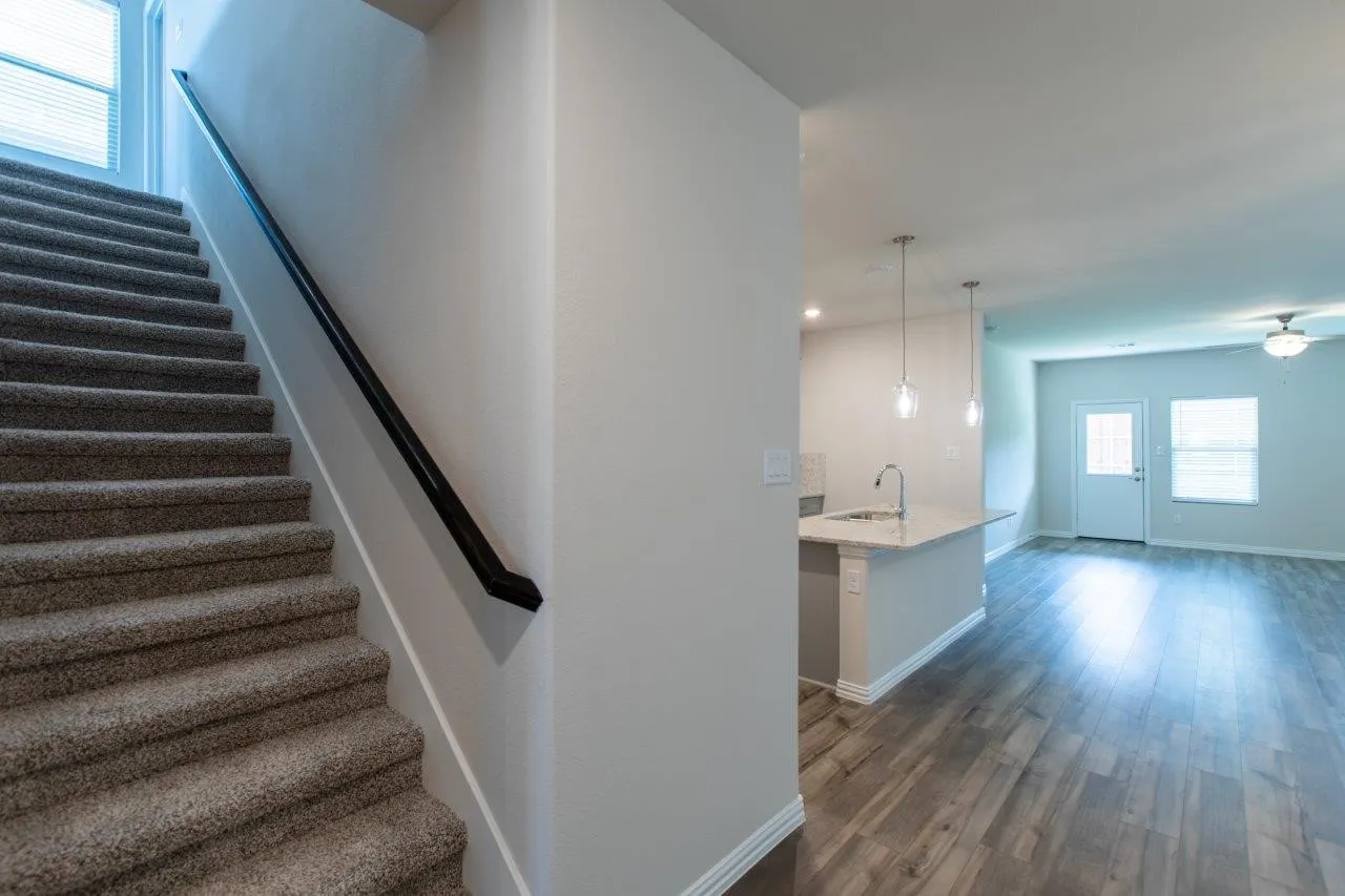 Single Family Residence For Rent in Collin County , 1604 Mineral Point Place, Melissa, Texas 75454, 4 Bedroom, 3 Bathroom, 2 Garage spaces, 2,973 Sqft, built in 2022, mls#21373884, Real Estate Agent in Melissa, Homes For Rent in Collin county, Homes For Rent in Melissa, Realtor in Melissa Texas, Real Estate Brokerage Independent Realty Texas, Luminita Cordes Realtor