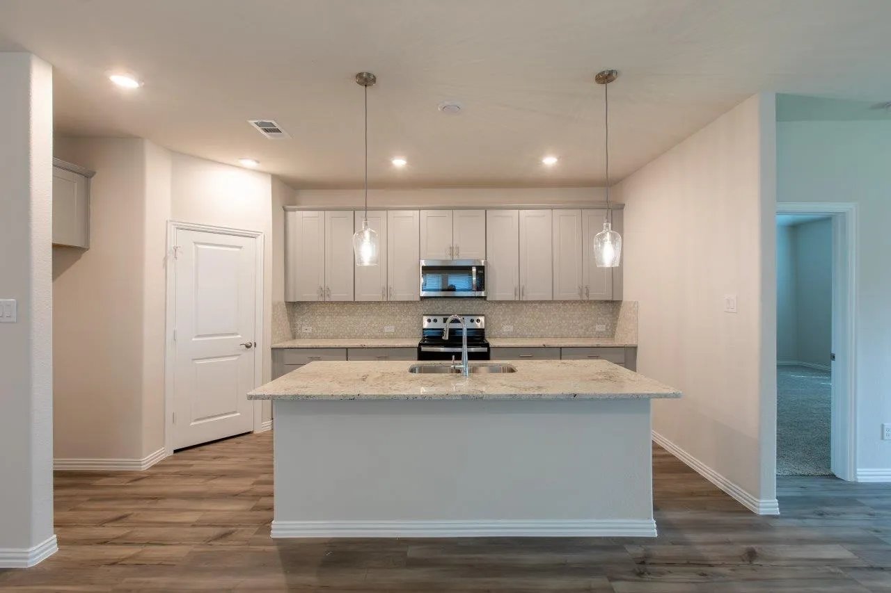 Single Family Residence For Rent in Collin County , 1604 Mineral Point Place, Melissa, Texas 75454, 4 Bedroom, 3 Bathroom, 2 Garage spaces, 2,973 Sqft, built in 2022, mls#21373884, Real Estate Agent in Melissa, Homes For Rent in Collin county, Homes For Rent in Melissa, Realtor in Melissa Texas, Real Estate Brokerage Independent Realty Texas, Luminita Cordes Realtor