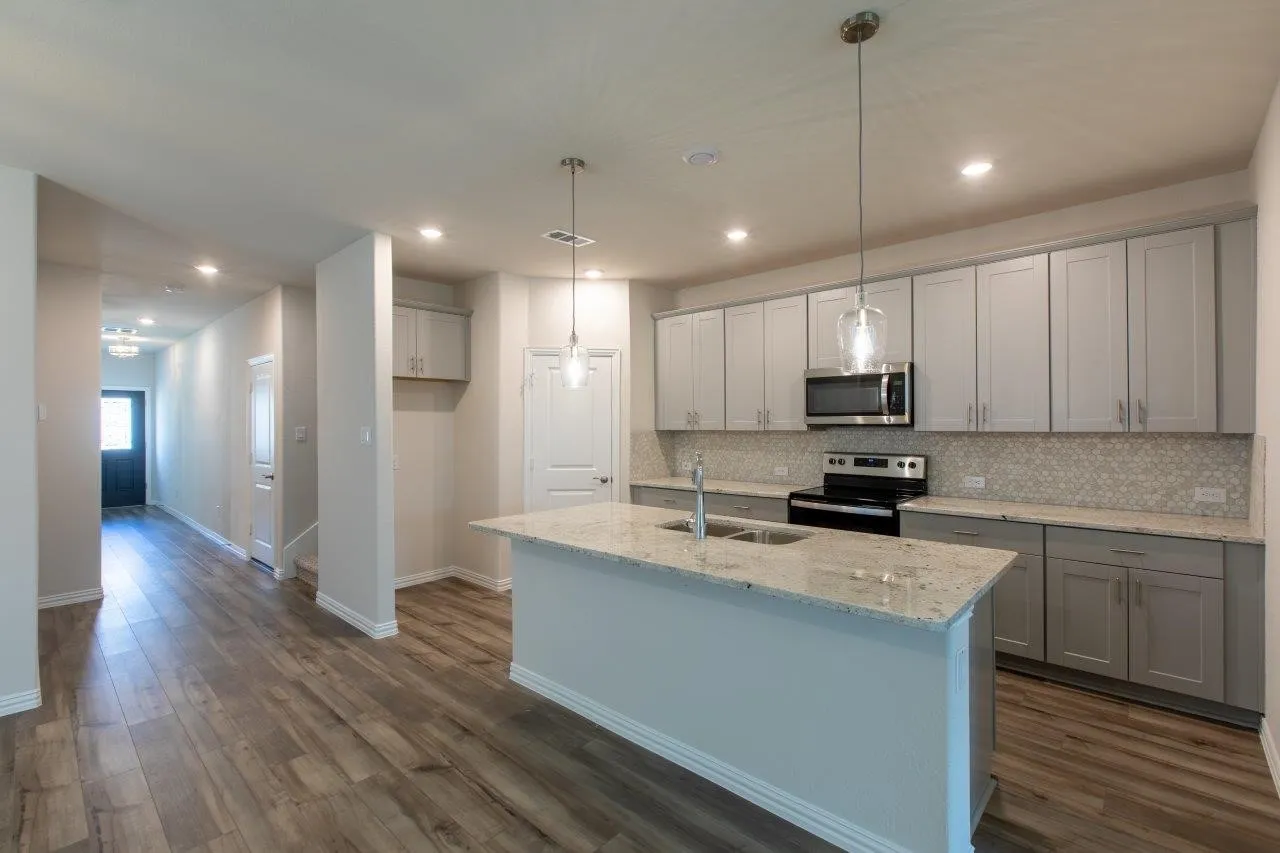 Single Family Residence For Rent in Collin County , 1604 Mineral Point Place, Melissa, Texas 75454, 4 Bedroom, 3 Bathroom, 2 Garage spaces, 2,973 Sqft, built in 2022, mls#21373884, Real Estate Agent in Melissa, Homes For Rent in Collin county, Homes For Rent in Melissa, Realtor in Melissa Texas, Real Estate Brokerage Independent Realty Texas, Luminita Cordes Realtor