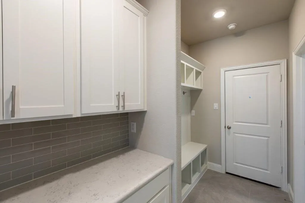 Single Family Residence For Rent in Collin County , 3125 Swather Drive, Mc Kinney, Texas 75071, 5 Bedroom, 4 Bathroom, 2 Garage spaces, 3,274 Sqft, built in 2022, mls#21374560, Real Estate Agent in Mc Kinney, Homes For Rent in Collin county, Homes For Rent in Mc Kinney, Realtor in Mc Kinney Texas, Real Estate Brokerage Independent Realty Texas, Luminita Cordes Realtor
