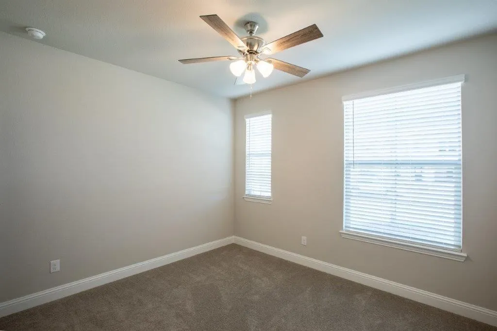 Single Family Residence For Rent in Collin County , 3125 Swather Drive, Mc Kinney, Texas 75071, 5 Bedroom, 4 Bathroom, 2 Garage spaces, 3,274 Sqft, built in 2022, mls#21374560, Real Estate Agent in Mc Kinney, Homes For Rent in Collin county, Homes For Rent in Mc Kinney, Realtor in Mc Kinney Texas, Real Estate Brokerage Independent Realty Texas, Luminita Cordes Realtor