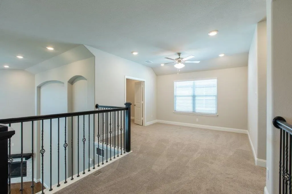 Single Family Residence For Rent in Collin County , 3125 Swather Drive, Mc Kinney, Texas 75071, 5 Bedroom, 4 Bathroom, 2 Garage spaces, 3,274 Sqft, built in 2022, mls#21374560, Real Estate Agent in Mc Kinney, Homes For Rent in Collin county, Homes For Rent in Mc Kinney, Realtor in Mc Kinney Texas, Real Estate Brokerage Independent Realty Texas, Luminita Cordes Realtor