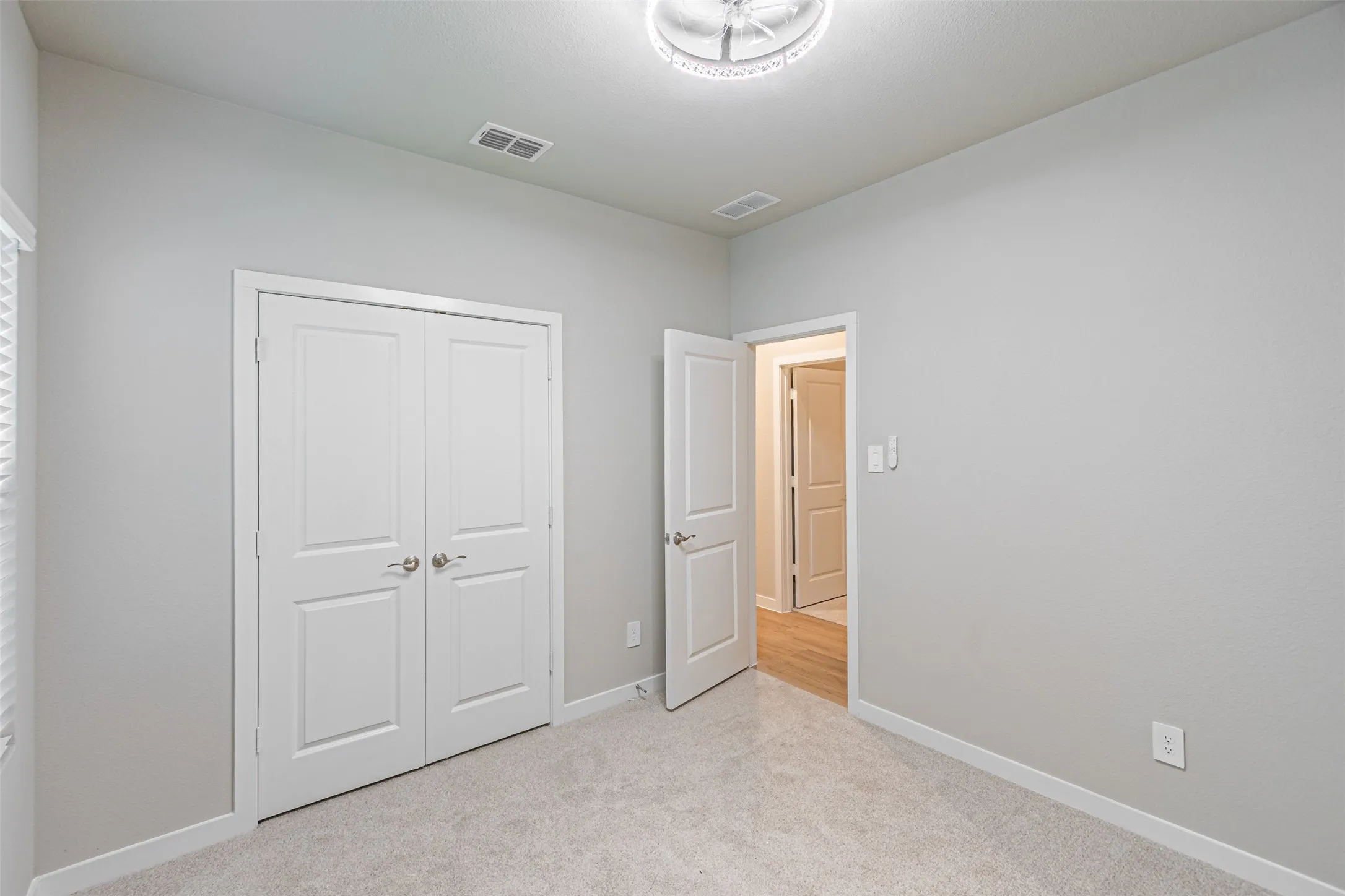 Single Family Residence For Rent in Collin County , 6005 alderton Drive, Mc Kinney, Texas 75071, 4 Bedroom, 2 Bathroom, 2 Garage spaces, 1,605 Sqft, built in 2026, mls#21374590, Real Estate Agent in Mc Kinney, Homes For Rent in Collin county, Homes For Rent in Mc Kinney, Realtor in Mc Kinney Texas, Real Estate Brokerage Independent Realty Texas, Luminita Cordes Realtor
