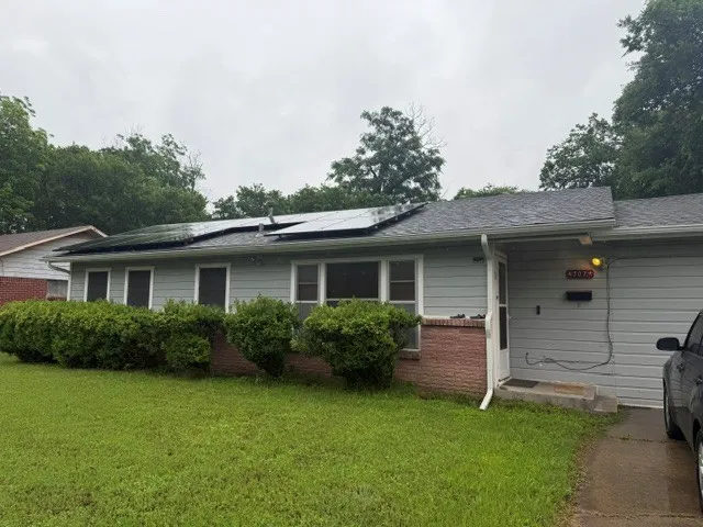 Single Family Residence For Sale in Johnson County , 507 Graham Street, Cleburne, Texas 76033, 3 Bedroom, 1 Bathroom, 1 Garage spaces, 1,266 Sqft, built in 1950, mls#21374135, Real Estate Agent in Cleburne, Homes For Sale in Johnson county, Homes For Sale in Cleburne, Realtor in Cleburne Texas, Real Estate Brokerage Independent Realty Texas, Luminita Cordes Realtor