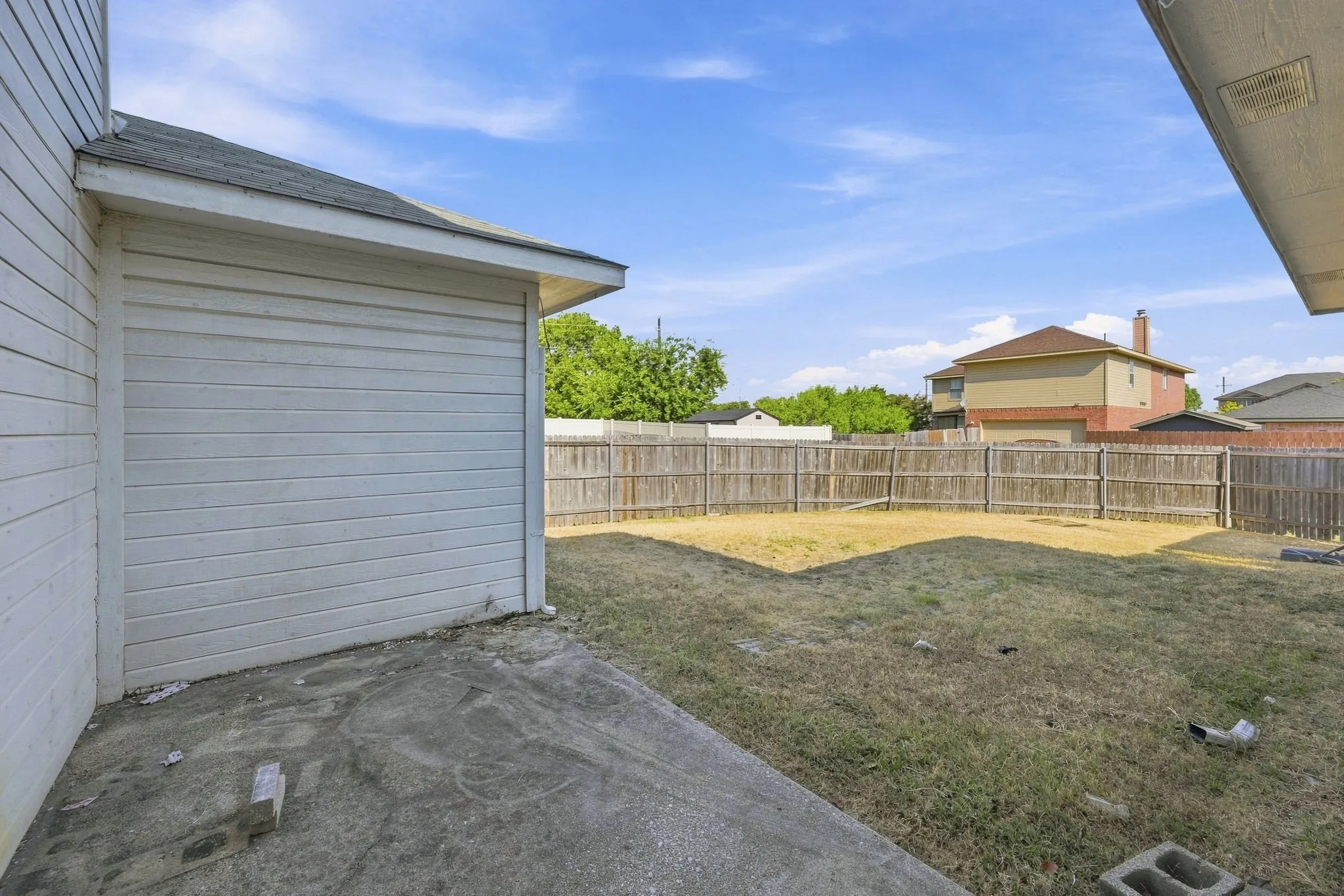 Single Family Residence For Sale in Dallas County , 467 Orchard Hill Drive, Cedar Hill, Texas 75104, 4 Bedroom, 3 Bathroom, 2 Garage spaces, 2,616 Sqft, built in 1999, mls#21374592, Real Estate Agent in Cedar Hill, Homes For Sale in Dallas county, Homes For Sale in Cedar Hill, Realtor in Cedar Hill Texas, Real Estate Brokerage Independent Realty Texas, Luminita Cordes Realtor