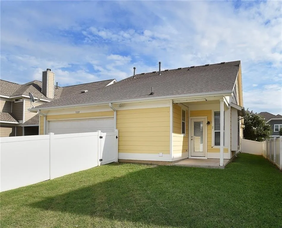 Single Family Residence For Sale in Denton County , 9109 Nathaniel Drive, Providence Village, Texas 76227, 3 Bedroom, 2 Bathroom, 2 Garage spaces, 1,232 Sqft, built in 2007, mls#21374596, Real Estate Agent in Providence Village, Homes For Sale in Denton county, Homes For Sale in Providence Village, Realtor in Providence Village Texas, Real Estate Brokerage Independent Realty Texas, Luminita Cordes Realtor