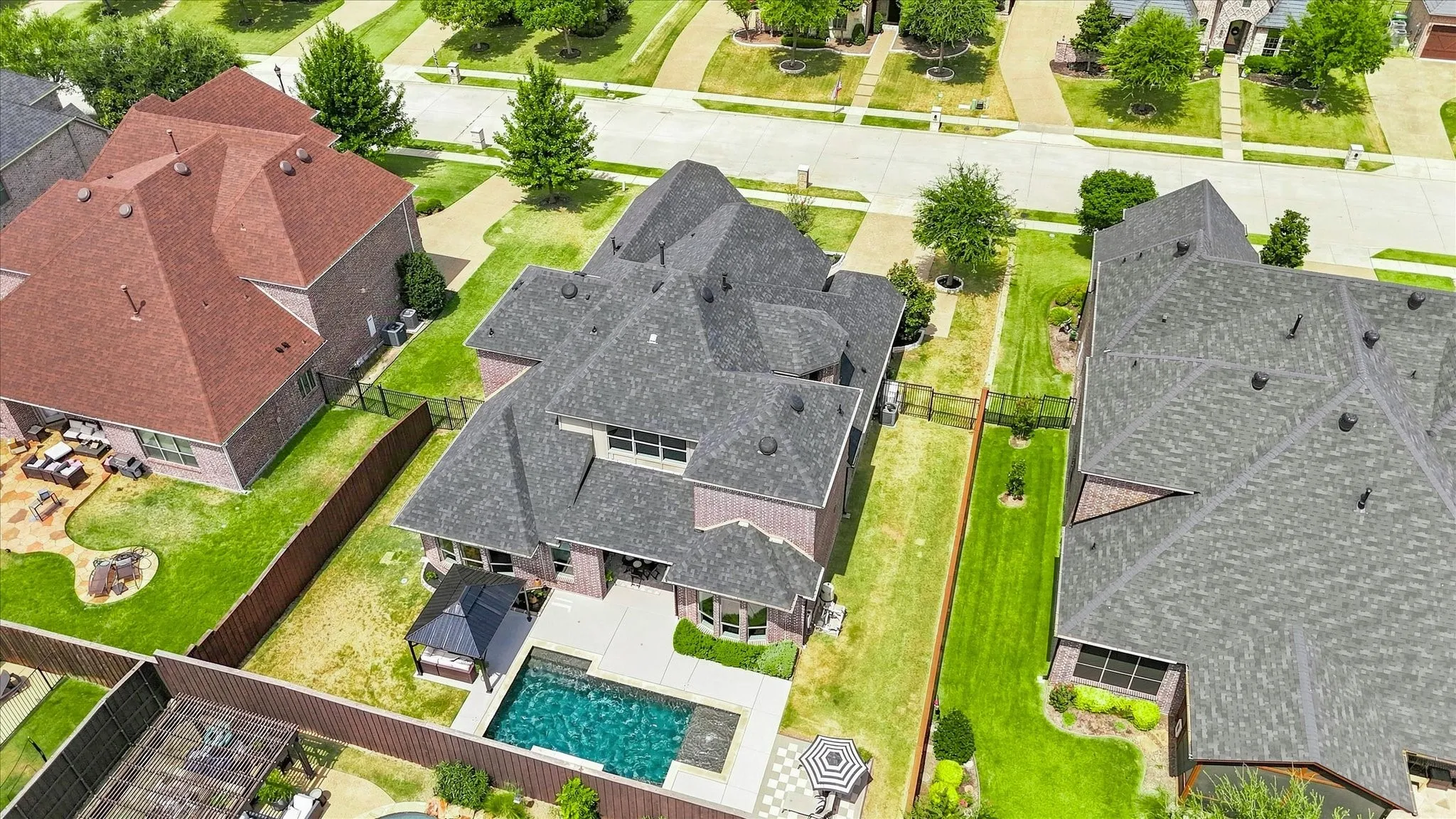 Single Family Residence For Sale in Collin County , 1120 Circle J Trail, Prosper, Texas 75078, 4 Bedroom, 4 Bathroom, 3 Garage spaces, 3,821 Sqft, built in 2014, mls#21374497, Real Estate Agent in Prosper, Homes For Sale in Collin county, Homes For Sale in Prosper, Realtor in Prosper Texas, Real Estate Brokerage Independent Realty Texas, Luminita Cordes Realtor