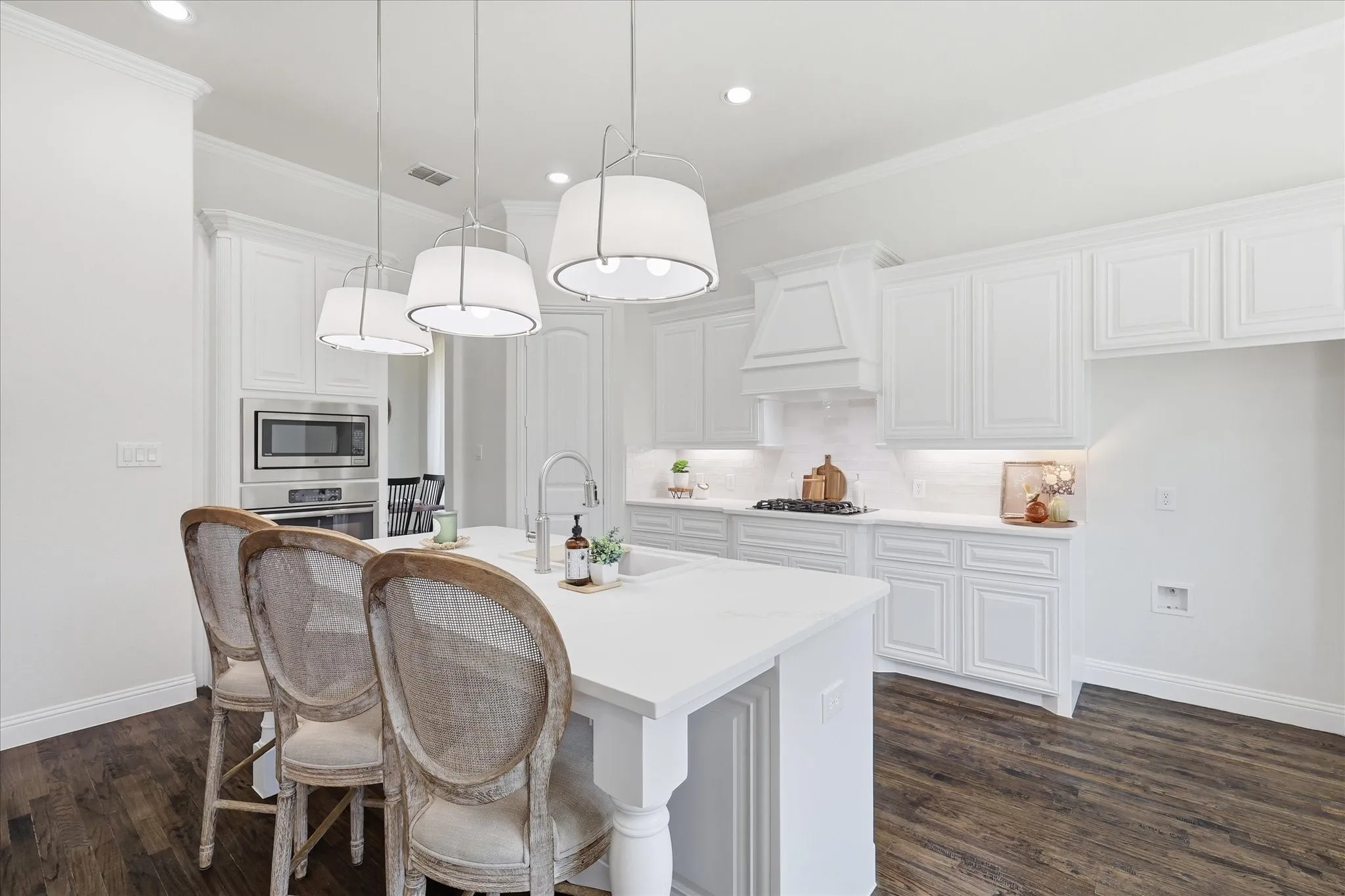 Single Family Residence For Sale in Collin County , 1120 Circle J Trail, Prosper, Texas 75078, 4 Bedroom, 4 Bathroom, 3 Garage spaces, 3,821 Sqft, built in 2014, mls#21374497, Real Estate Agent in Prosper, Homes For Sale in Collin county, Homes For Sale in Prosper, Realtor in Prosper Texas, Real Estate Brokerage Independent Realty Texas, Luminita Cordes Realtor