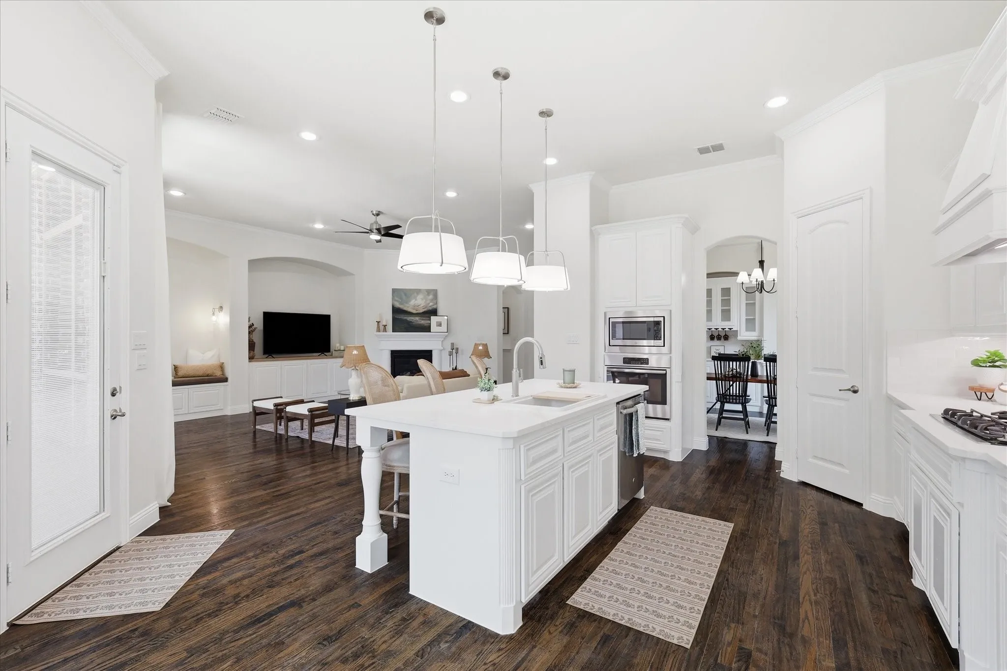 Single Family Residence For Sale in Collin County , 1120 Circle J Trail, Prosper, Texas 75078, 4 Bedroom, 4 Bathroom, 3 Garage spaces, 3,821 Sqft, built in 2014, mls#21374497, Real Estate Agent in Prosper, Homes For Sale in Collin county, Homes For Sale in Prosper, Realtor in Prosper Texas, Real Estate Brokerage Independent Realty Texas, Luminita Cordes Realtor