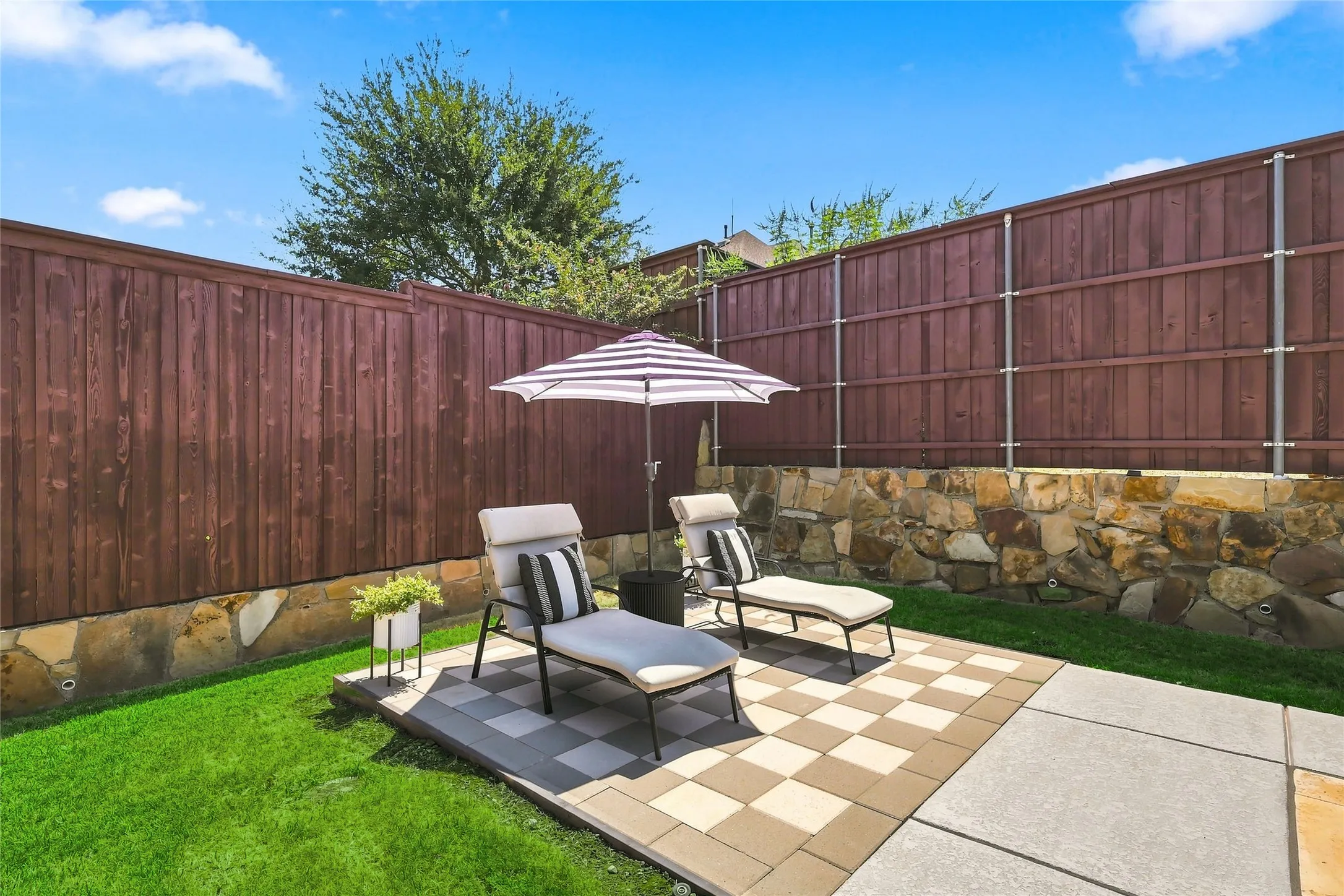 Single Family Residence For Sale in Collin County , 1120 Circle J Trail, Prosper, Texas 75078, 4 Bedroom, 4 Bathroom, 3 Garage spaces, 3,821 Sqft, built in 2014, mls#21374497, Real Estate Agent in Prosper, Homes For Sale in Collin county, Homes For Sale in Prosper, Realtor in Prosper Texas, Real Estate Brokerage Independent Realty Texas, Luminita Cordes Realtor