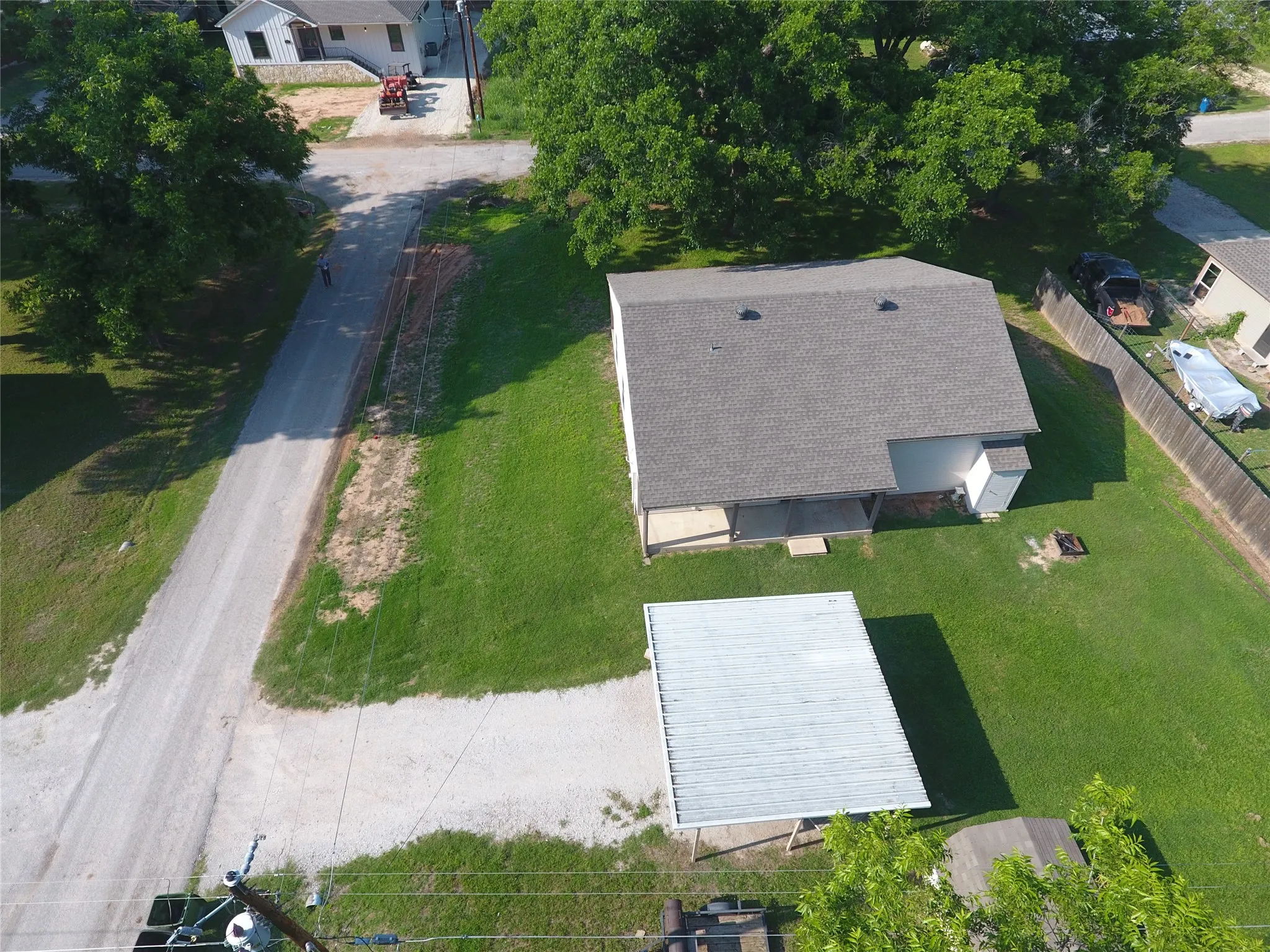 Single Family Residence For Rent in Parker County , 210 E El Camino Real, Weatherford, Texas 76087, 3 Bedroom, 2 Bathroom, Garage spaces, 1,290 Sqft, built in 2006, mls#21374124, Real Estate Agent in Weatherford, Homes For Rent in Parker county, Homes For Rent in Weatherford, Realtor in Weatherford Texas, Real Estate Brokerage Independent Realty Texas, Luminita Cordes Realtor