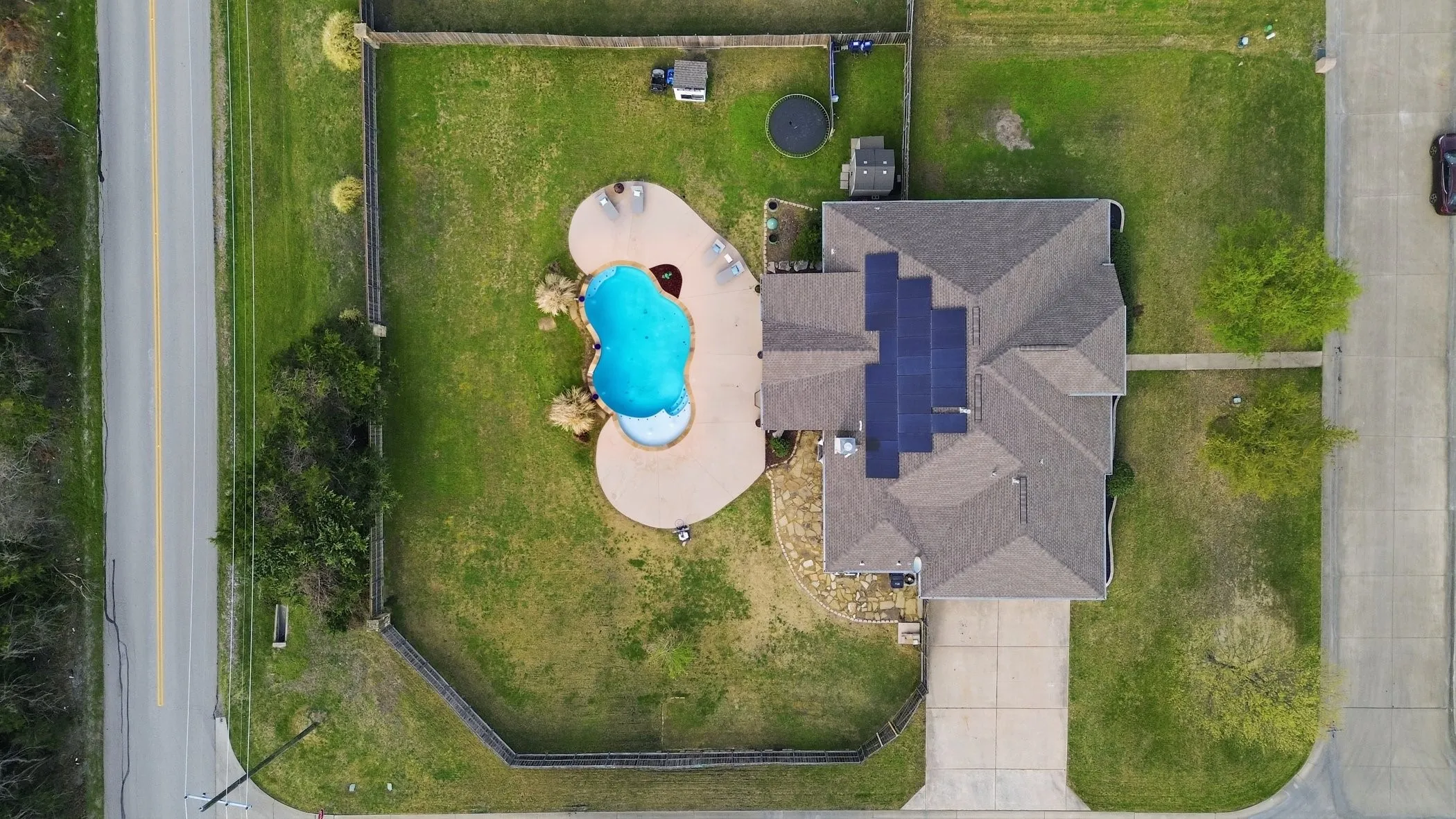 Single Family Residence For Sale in Rockwall County , 114 Clydesdale Drive, Fate, Texas 75087, 5 Bedroom, 3 Bathroom, 3 Garage spaces, 2,492 Sqft, built in 2003, mls#21374010, Real Estate Agent in Fate, Homes For Sale in Rockwall county, Homes For Sale in Fate, Realtor in Fate Texas, Real Estate Brokerage Independent Realty Texas, Luminita Cordes Realtor