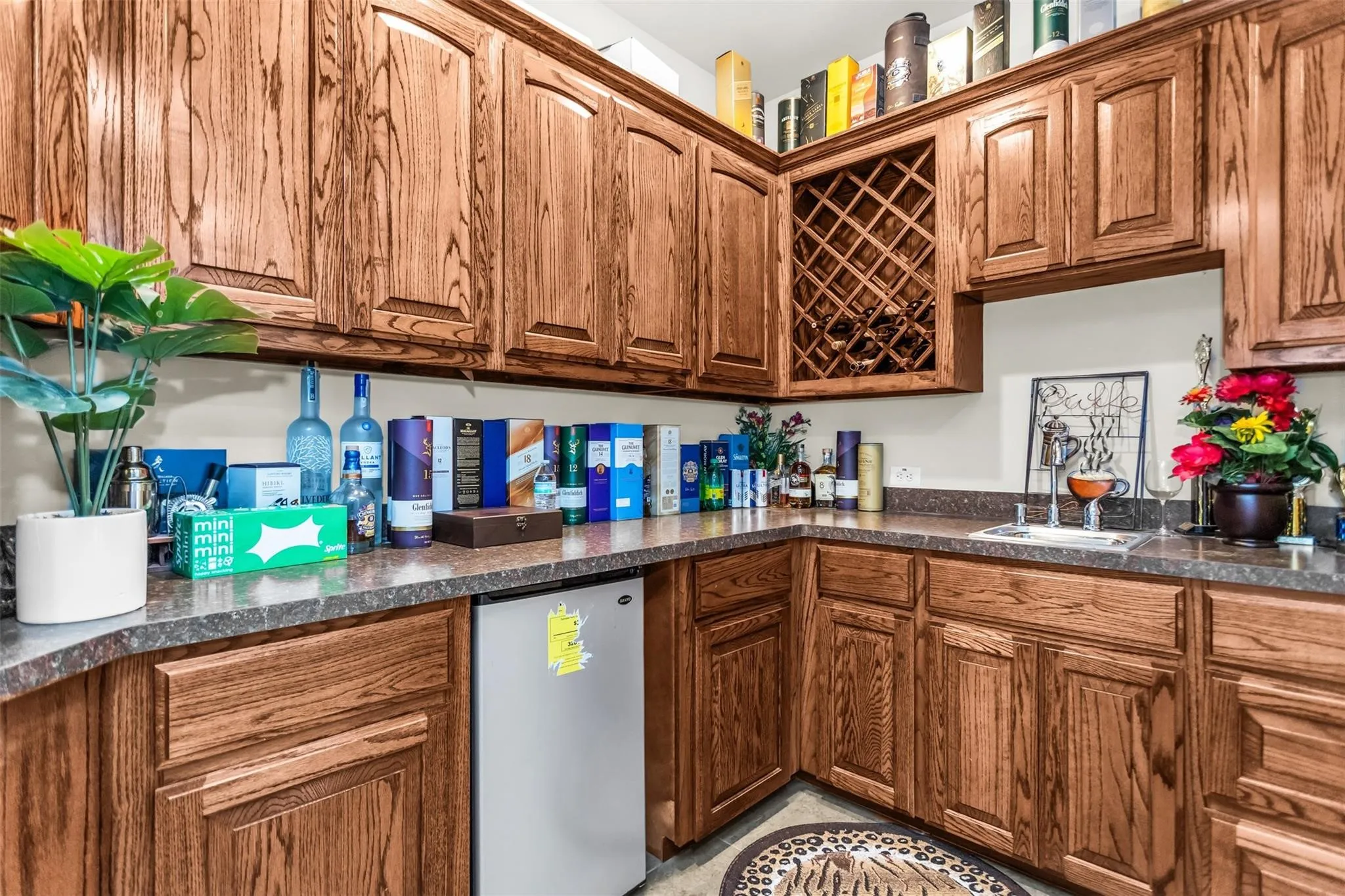 Single Family Residence For Sale in Collin County , 1838 Olney Drive, Allen, Texas 75013, 5 Bedroom, 5 Bathroom, 3 Garage spaces, 4,579 Sqft, built in 2009, mls#21374624, Real Estate Agent in Allen, Homes For Sale in Collin county, Homes For Sale in Allen, Realtor in Allen Texas, Real Estate Brokerage Independent Realty Texas, Luminita Cordes Realtor