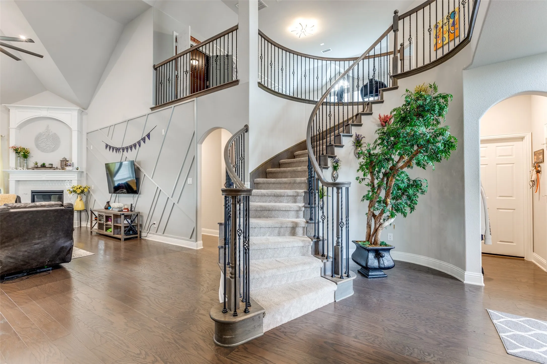 Single Family Residence For Rent in Collin County , 1412 Baynes Drive, Mc Kinney, Texas 75071, 6 Bedroom, 4 Bathroom, 2 Garage spaces, 4,433 Sqft, built in 2019, mls#21374641, Real Estate Agent in Mc Kinney, Homes For Rent in Collin county, Homes For Rent in Mc Kinney, Realtor in Mc Kinney Texas, Real Estate Brokerage Independent Realty Texas, Luminita Cordes Realtor