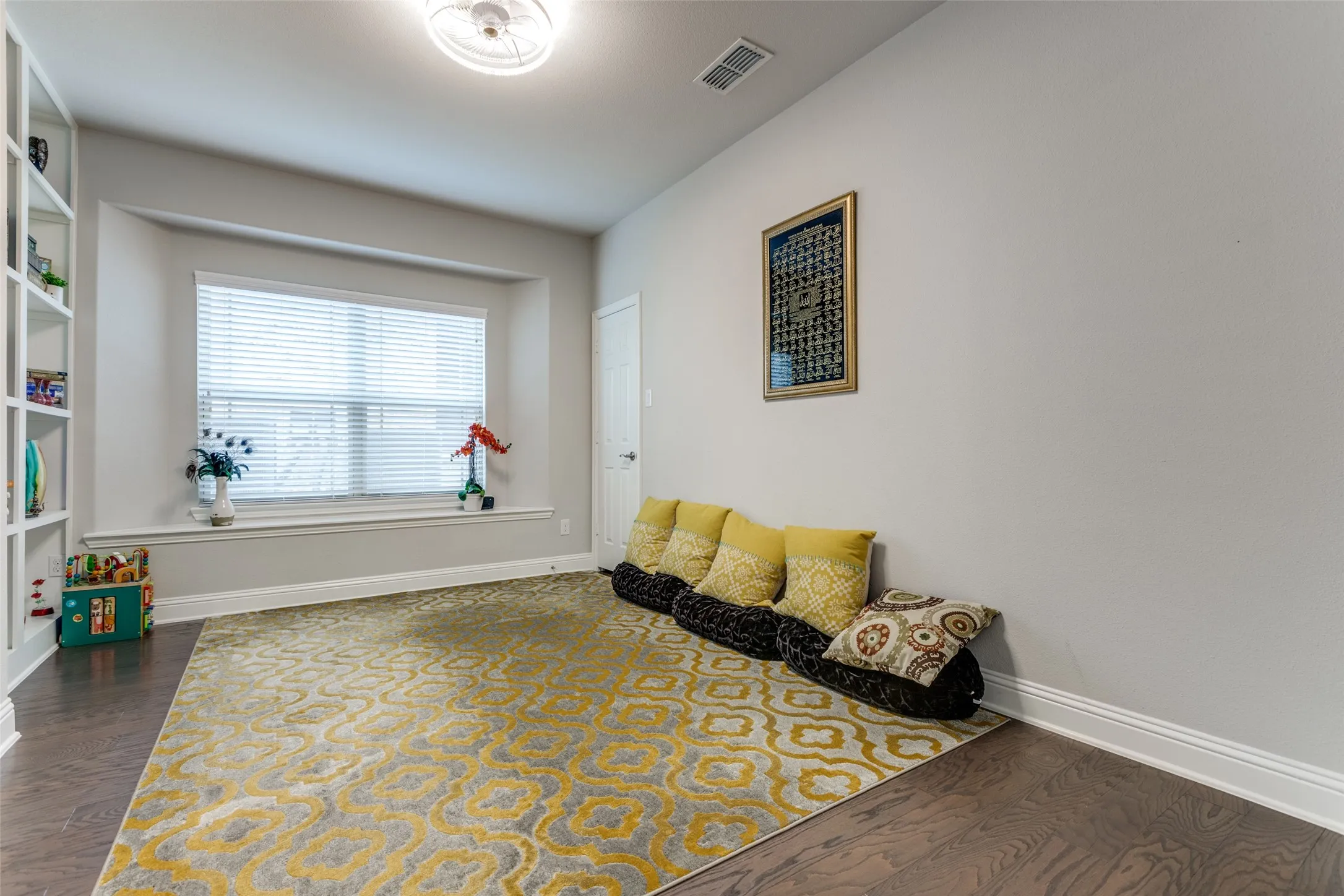 Single Family Residence For Rent in Collin County , 1412 Baynes Drive, Mc Kinney, Texas 75071, 6 Bedroom, 4 Bathroom, 2 Garage spaces, 4,433 Sqft, built in 2019, mls#21374641, Real Estate Agent in Mc Kinney, Homes For Rent in Collin county, Homes For Rent in Mc Kinney, Realtor in Mc Kinney Texas, Real Estate Brokerage Independent Realty Texas, Luminita Cordes Realtor