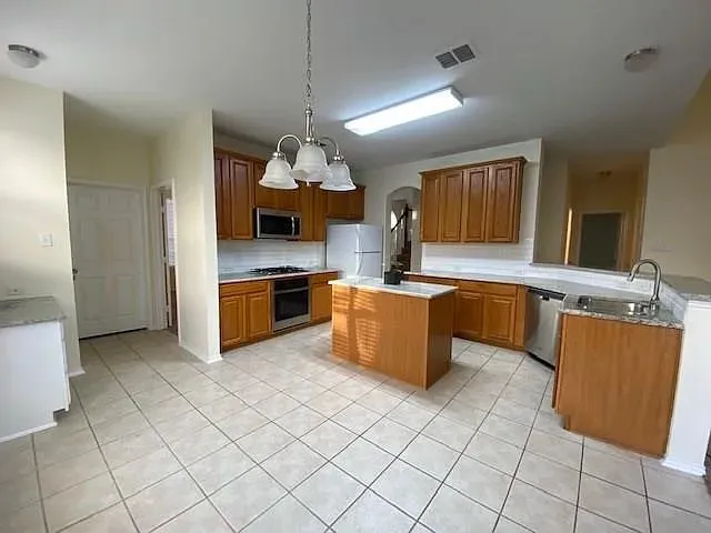 Single Family Residence For Rent in Collin County , 4437 Ridge Point Lane, Plano, Texas 75024, 4 Bedroom, 3 Bathroom, 2 Garage spaces, 2,530 Sqft, built in 2001, mls#21364090, Real Estate Agent in Plano, Homes For Rent in Collin county, Homes For Rent in Plano, Realtor in Plano Texas, Real Estate Brokerage Independent Realty Texas, Luminita Cordes Realtor