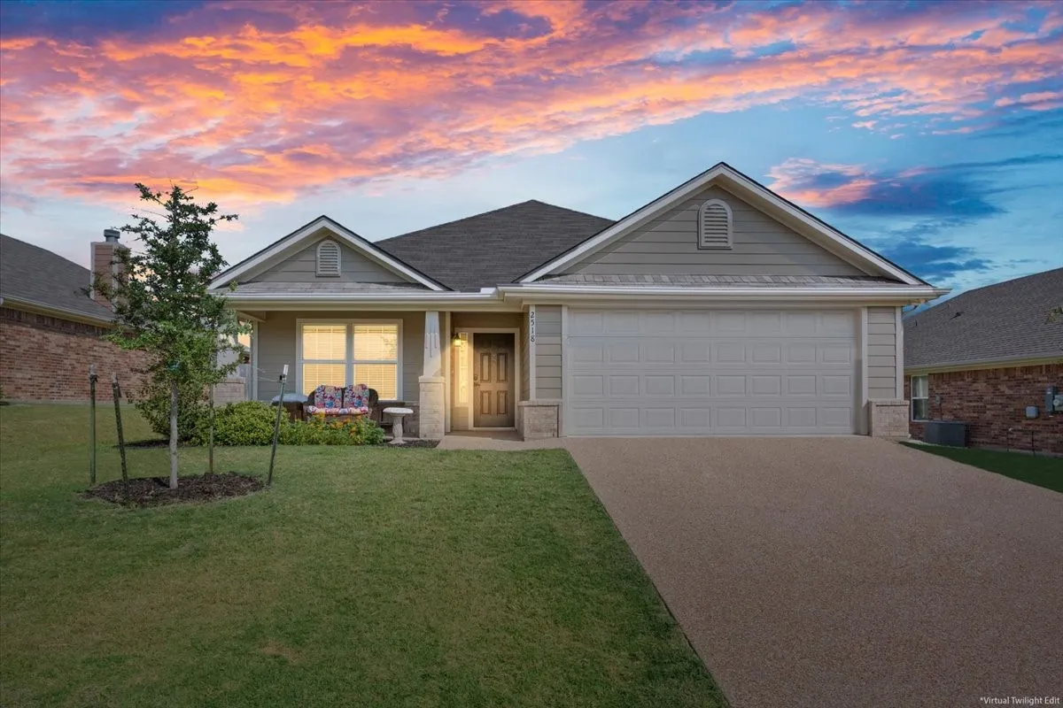 Single Family Residence For Sale in Mc Lennan County , 2518 Yoder Lane, Robinson, Texas 76706, 4 Bedroom, 2 Bathroom, 2 Garage spaces, 1,820 Sqft, built in 2021, mls#21372286, Real Estate Agent in Robinson, Homes For Sale in Mc Lennan county, Homes For Sale in Robinson, Realtor in Robinson Texas, Real Estate Brokerage Independent Realty Texas, Luminita Cordes Realtor