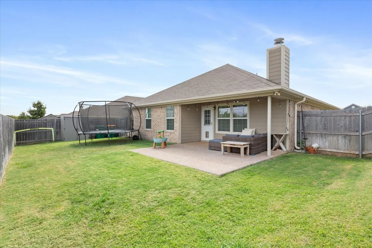Single Family Residence For Sale in Mc Lennan County , 2518 Yoder Lane, Robinson, Texas 76706, 4 Bedroom, 2 Bathroom, 2 Garage spaces, 1,820 Sqft, built in 2021, mls#21372286, Real Estate Agent in Robinson, Homes For Sale in Mc Lennan county, Homes For Sale in Robinson, Realtor in Robinson Texas, Real Estate Brokerage Independent Realty Texas, Luminita Cordes Realtor
