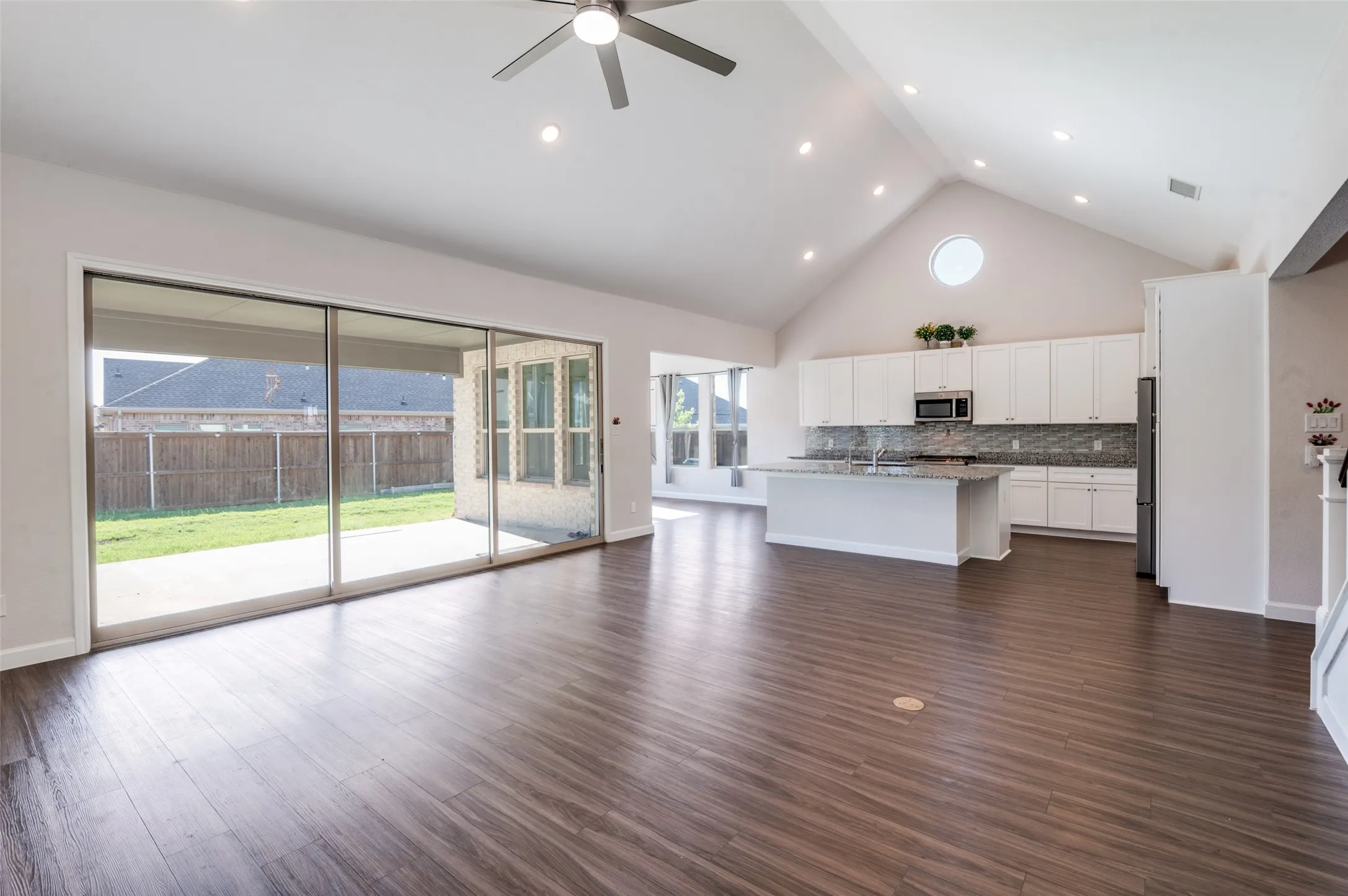 Single Family Residence For Rent in Collin County , 3905 Revard Court, Celina, Texas 75009, 4 Bedroom, 4 Bathroom, 2 Garage spaces, 3,472 Sqft, built in 2023, mls#21374640, Real Estate Agent in Celina, Homes For Rent in Collin county, Homes For Rent in Celina, Realtor in Celina Texas, Real Estate Brokerage Independent Realty Texas, Luminita Cordes Realtor