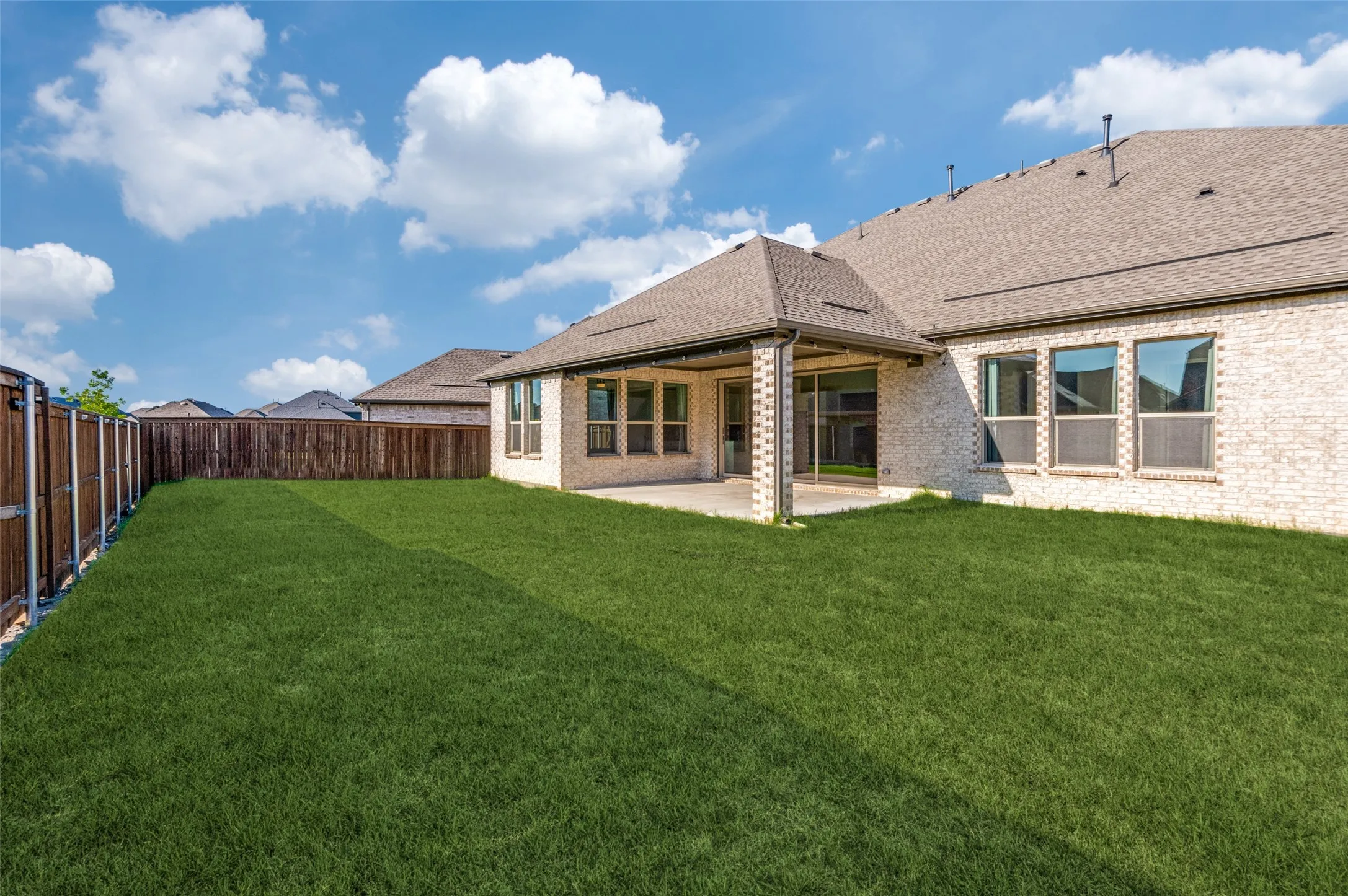 Single Family Residence For Rent in Collin County , 3905 Revard Court, Celina, Texas 75009, 4 Bedroom, 4 Bathroom, 2 Garage spaces, 3,472 Sqft, built in 2023, mls#21374640, Real Estate Agent in Celina, Homes For Rent in Collin county, Homes For Rent in Celina, Realtor in Celina Texas, Real Estate Brokerage Independent Realty Texas, Luminita Cordes Realtor