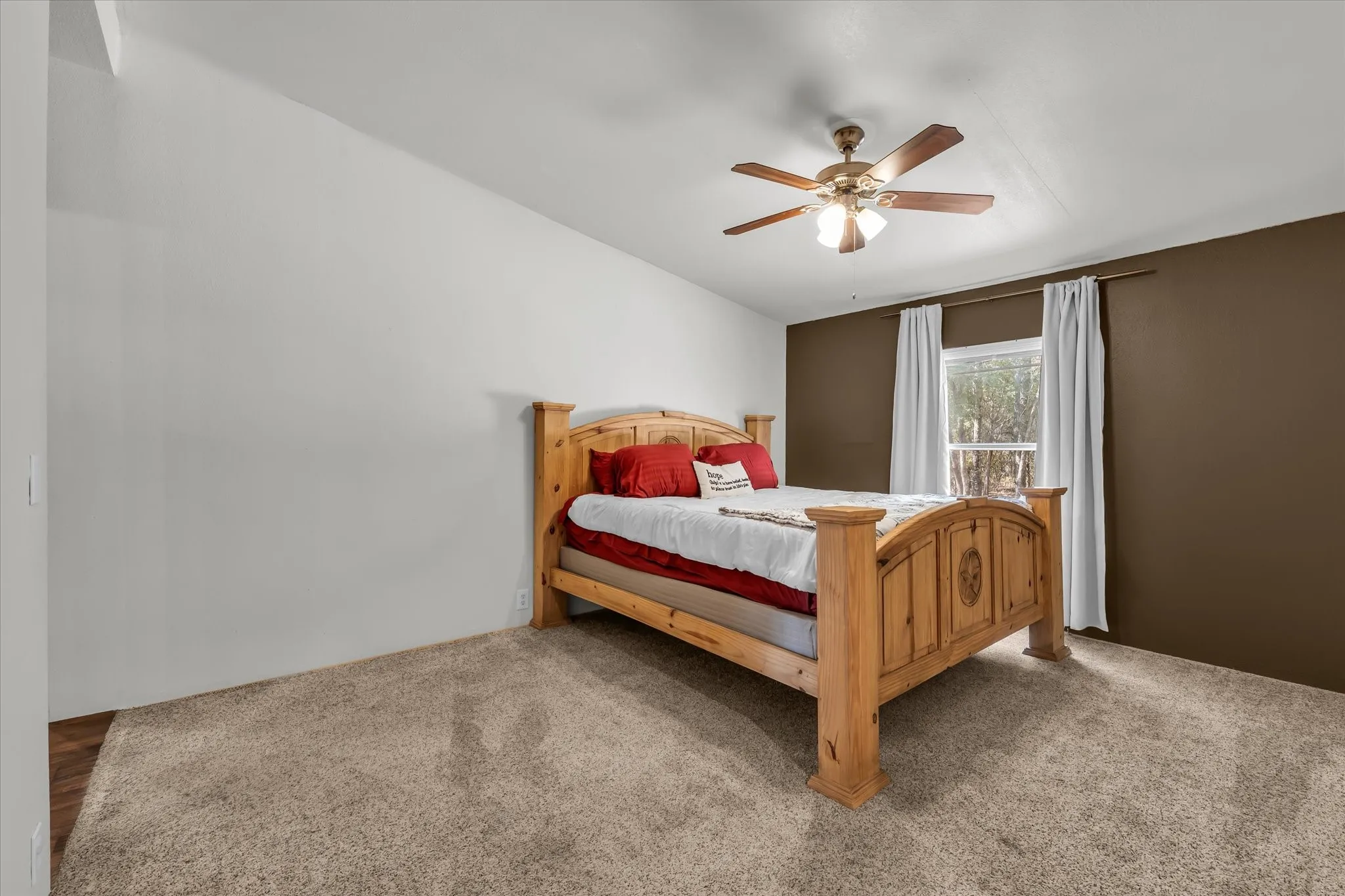 Manufactured Home For Sale in Mc Lennan County , 245 Windmill Lane, Waco, Texas 76705, 5 Bedroom, 3 Bathroom, Garage spaces, 3,612 Sqft, built in 1990, mls#21374487, Real Estate Agent in Waco, Homes For Sale in Mc Lennan county, Homes For Sale in Waco, Realtor in Waco Texas, Real Estate Brokerage Independent Realty Texas, Luminita Cordes Realtor