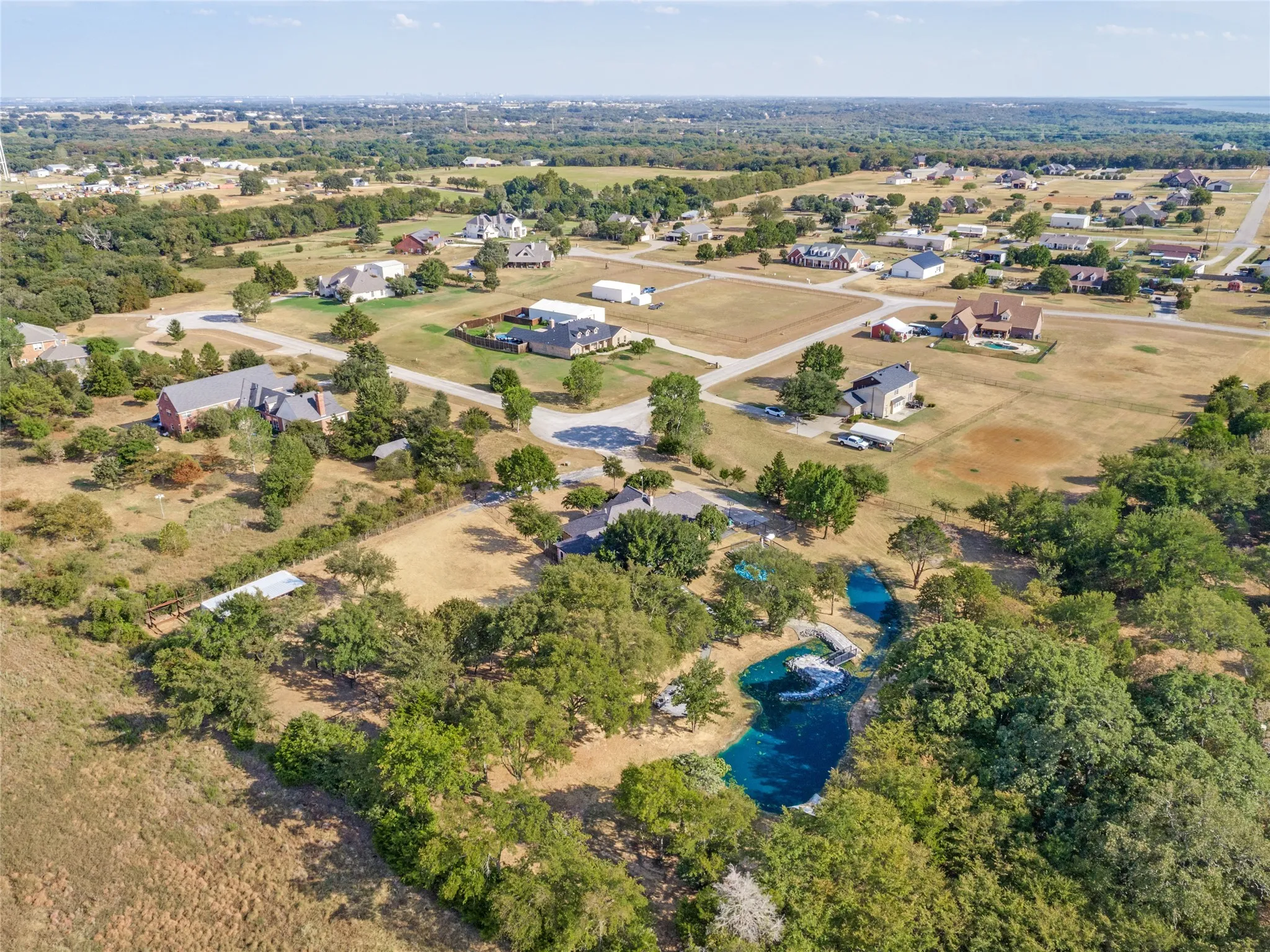 Single Family Residence For Sale in Denton County , 4291 Indian Paint Trail, Aubrey, Texas 76227, 4 Bedroom, 3 Bathroom, 2 Garage spaces, 2,840 Sqft, built in 1999, mls#21370407, Real Estate Agent in Aubrey, Homes For Sale in Denton county, Homes For Sale in Aubrey, Realtor in Aubrey Texas, Real Estate Brokerage Independent Realty Texas, Luminita Cordes Realtor