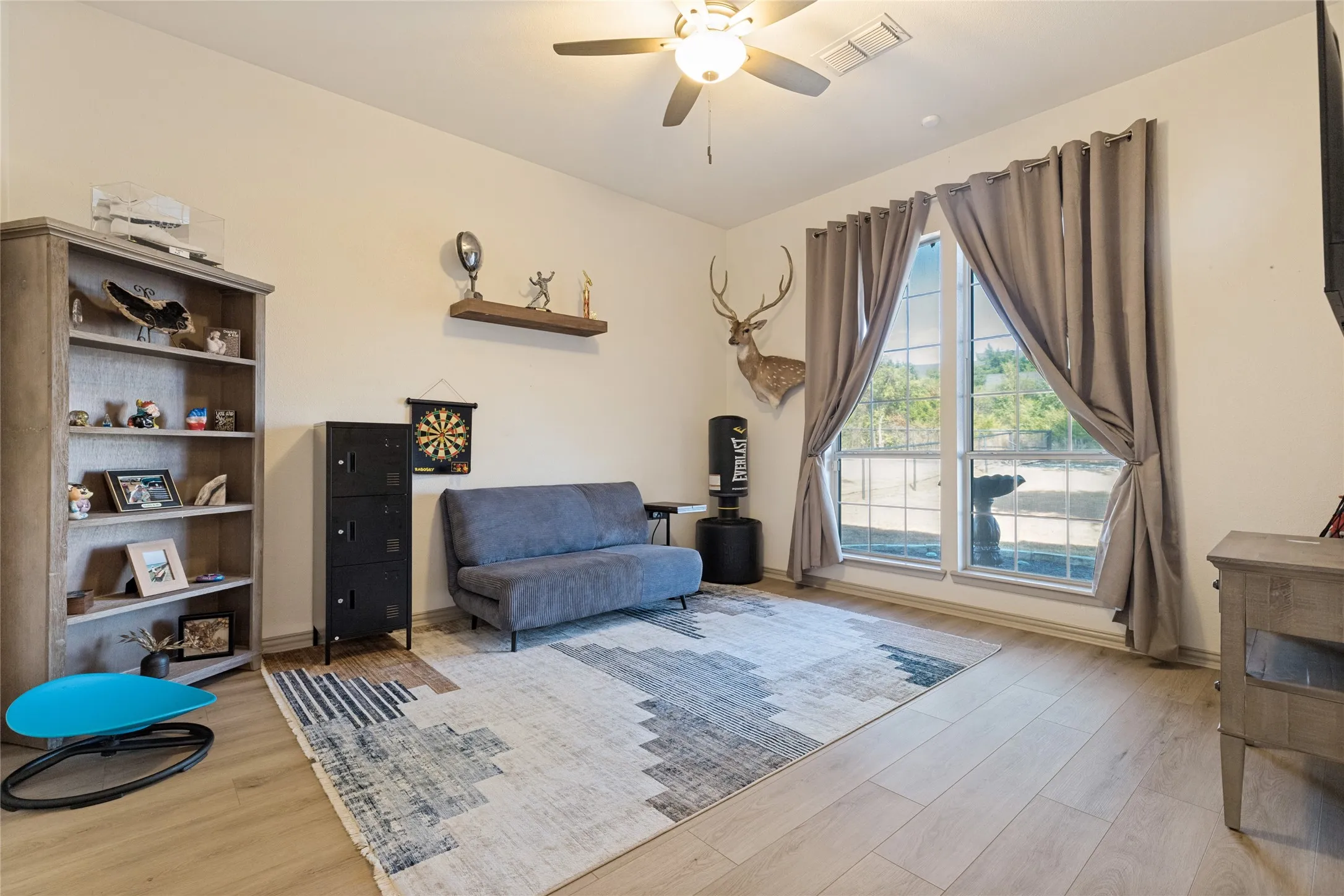 2nd Bedroom with Walk-in Closet