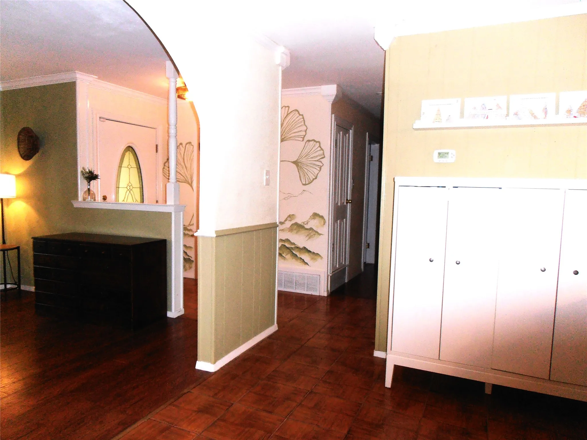 Single Family Residence For Sale in Tarrant County , 2911 Norwood Lane, Arlington, Texas 76013, 3 Bedroom, 2 Bathroom, 2 Garage spaces, 1,573 Sqft, built in 1964, mls#21374644, Real Estate Agent in Arlington, Homes For Sale in Tarrant county, Homes For Sale in Arlington, Realtor in Arlington Texas, Real Estate Brokerage Independent Realty Texas, Luminita Cordes Realtor