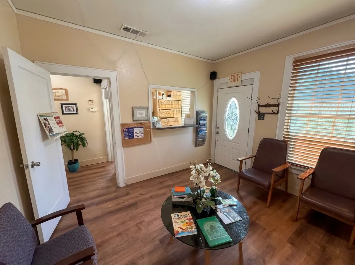 Office For Sale in Eastland County , 215 N Austin Street, Ranger, Texas 76470, 0, 0, Garage spaces, 0 Sqft, built in 1937, mls#21372222, Real Estate Agent in Ranger, Homes For Sale in Eastland county, Homes For Sale in Ranger, Realtor in Ranger Texas, Real Estate Brokerage Independent Realty Texas, Luminita Cordes Realtor