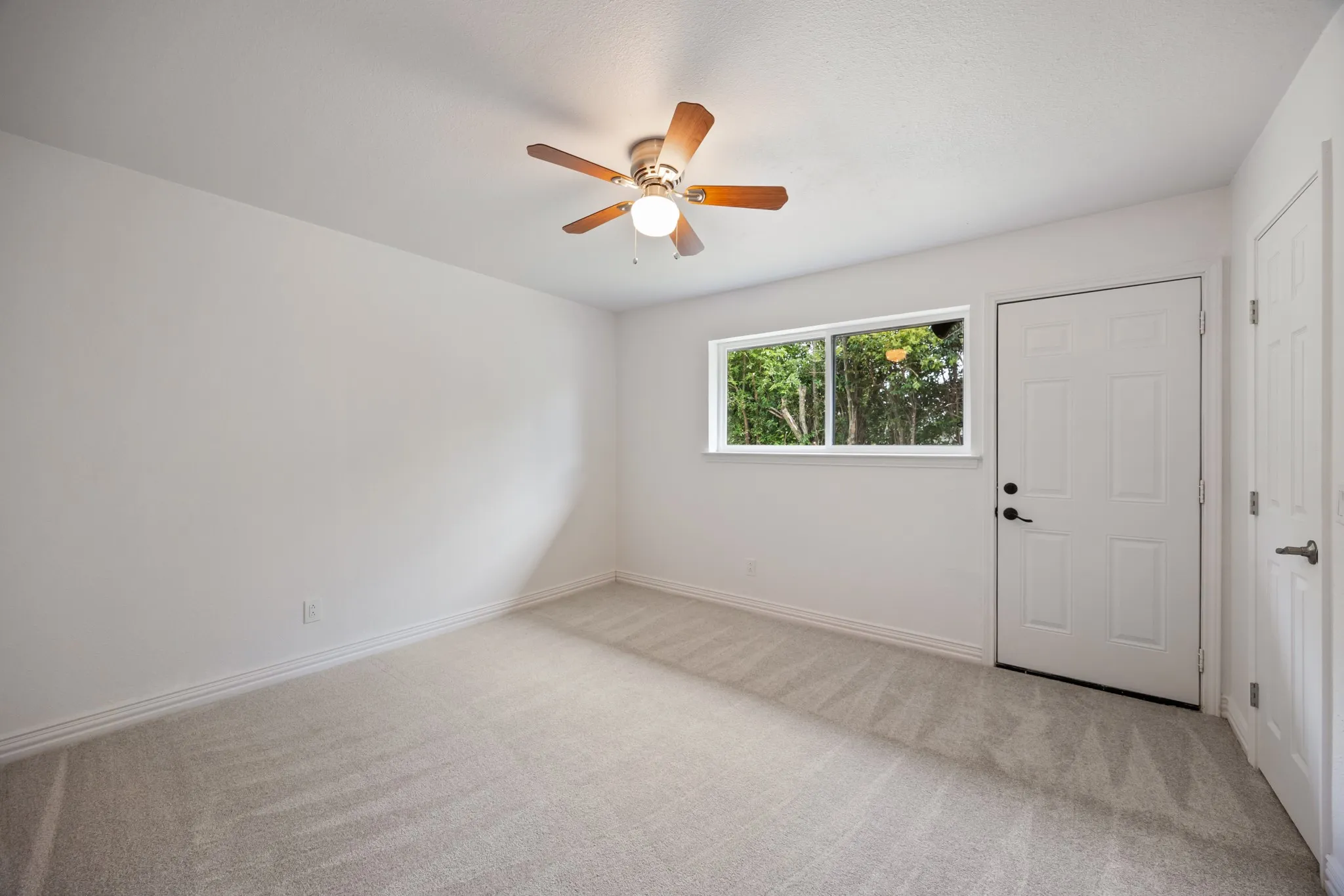 Single Family Residence For Rent in Collin County , 3300 Bandolino Lane, Plano, Texas 75023, 4 Bedroom, 3 Bathroom, 2 Garage spaces, 2,626 Sqft, built in 1976, mls#21374648, Real Estate Agent in Plano, Homes For Rent in Collin county, Homes For Rent in Plano, Realtor in Plano Texas, Real Estate Brokerage Independent Realty Texas, Luminita Cordes Realtor
