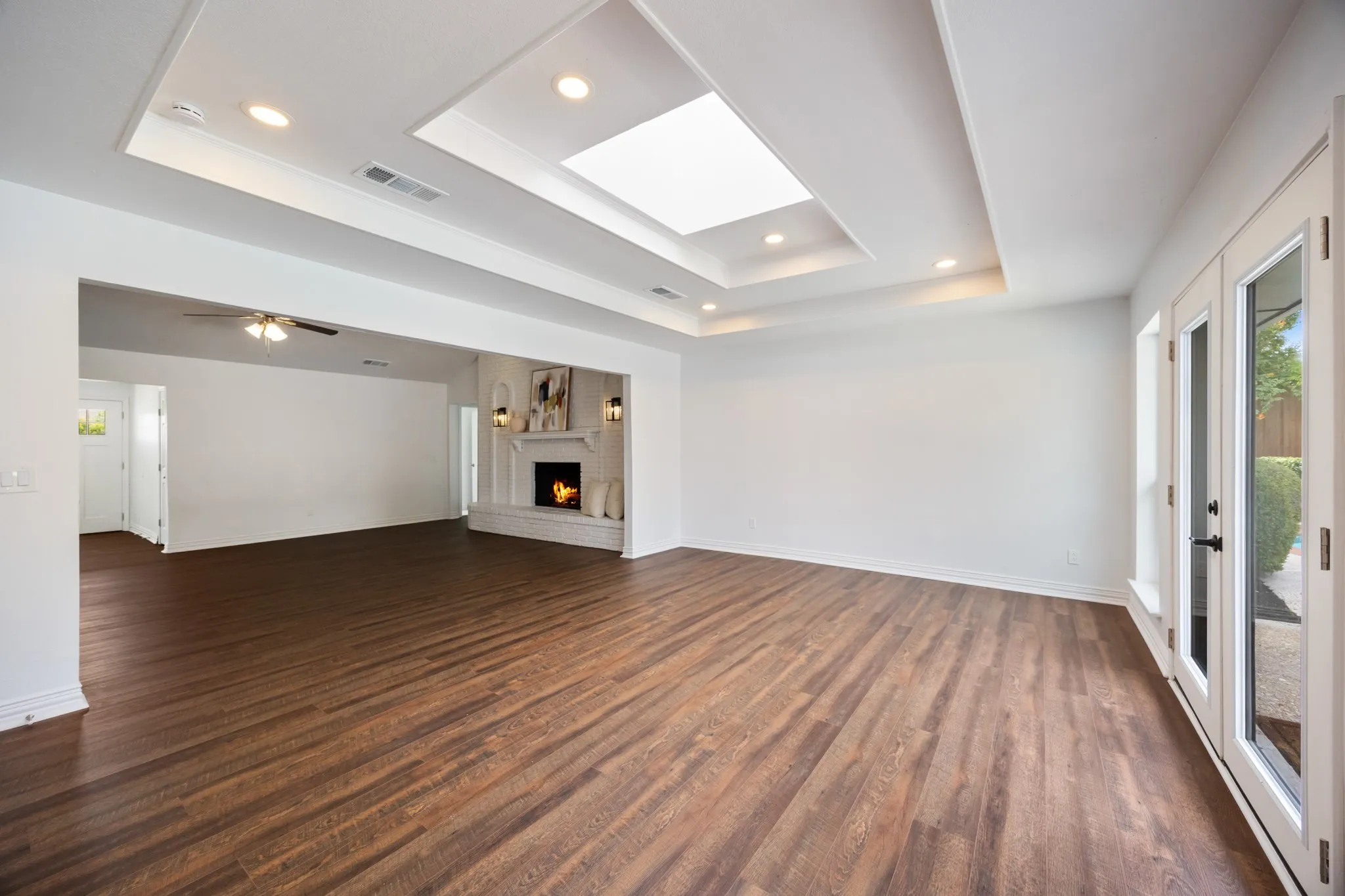 Single Family Residence For Rent in Collin County , 3300 Bandolino Lane, Plano, Texas 75023, 4 Bedroom, 3 Bathroom, 2 Garage spaces, 2,626 Sqft, built in 1976, mls#21374648, Real Estate Agent in Plano, Homes For Rent in Collin county, Homes For Rent in Plano, Realtor in Plano Texas, Real Estate Brokerage Independent Realty Texas, Luminita Cordes Realtor