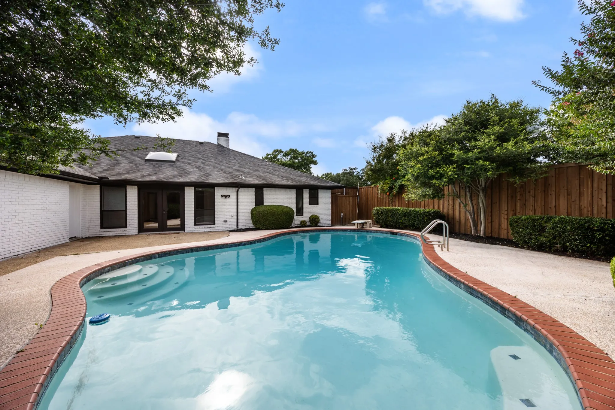 Single Family Residence For Rent in Collin County , 3300 Bandolino Lane, Plano, Texas 75023, 4 Bedroom, 3 Bathroom, 2 Garage spaces, 2,626 Sqft, built in 1976, mls#21374648, Real Estate Agent in Plano, Homes For Rent in Collin county, Homes For Rent in Plano, Realtor in Plano Texas, Real Estate Brokerage Independent Realty Texas, Luminita Cordes Realtor