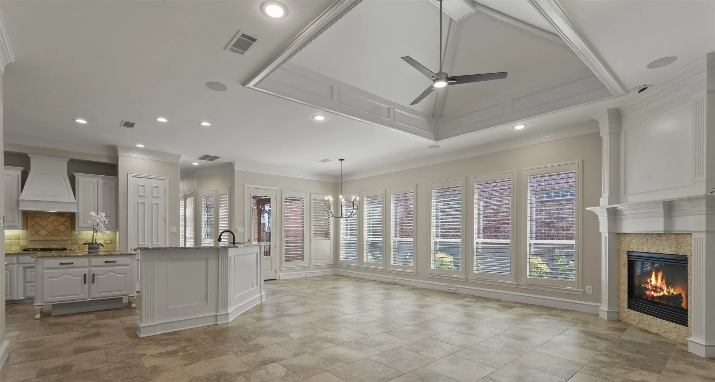 Single Family Residence For Sale in Collin County , 53 Cattail Pond Drive, Frisco, Texas 75034, 3 Bedroom, 4 Bathroom, 2 Garage spaces, 2,962 Sqft, built in 2000, mls#21372321, Real Estate Agent in Frisco, Homes For Sale in Collin county, Homes For Sale in Frisco, Realtor in Frisco Texas, Real Estate Brokerage Independent Realty Texas, Luminita Cordes Realtor