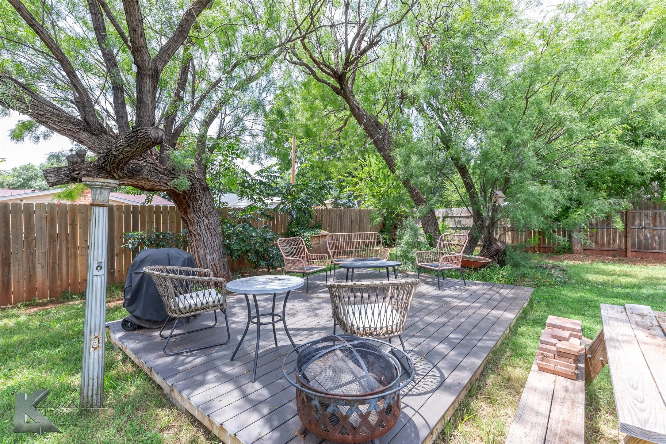 Single Family Residence For Rent in Taylor County , 1430 Westview Drive, Abilene, Texas 79603, 3 Bedroom, 2 Bathroom, 1 Garage spaces, 1,161 Sqft, built in 1956, mls#21372161, Real Estate Agent in Abilene, Homes For Rent in Taylor county, Homes For Rent in Abilene, Realtor in Abilene Texas, Real Estate Brokerage Independent Realty Texas, Luminita Cordes Realtor