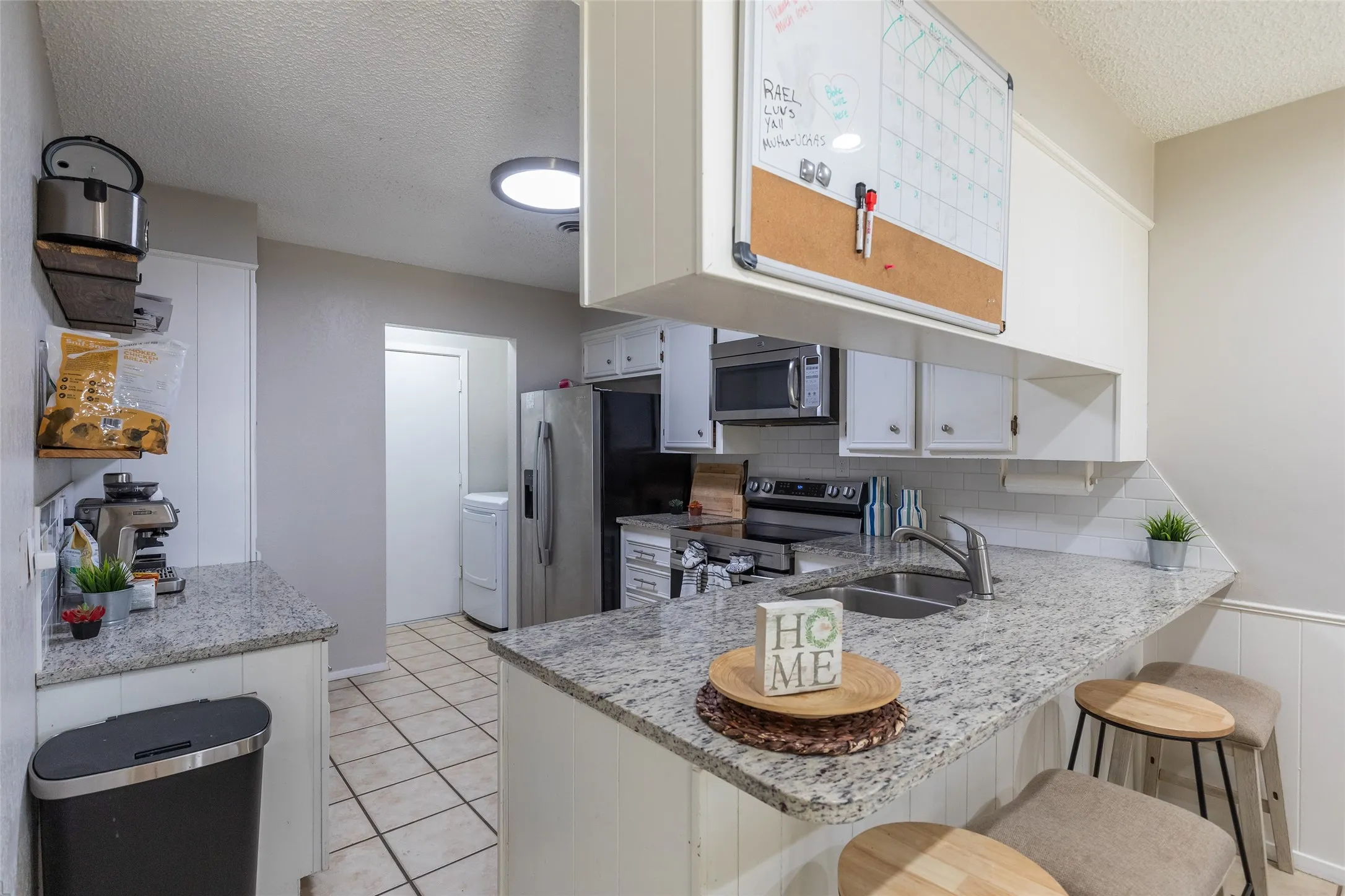 Single Family Residence For Sale in Taylor County , 2250 Shere Lynne Drive, Abilene, Texas 79606, 3 Bedroom, 3 Bathroom, 2 Garage spaces, 1,437 Sqft, built in 1976, mls#21360504, Real Estate Agent in Abilene, Homes For Sale in Taylor county, Homes For Sale in Abilene, Realtor in Abilene Texas, Real Estate Brokerage Independent Realty Texas, Luminita Cordes Realtor