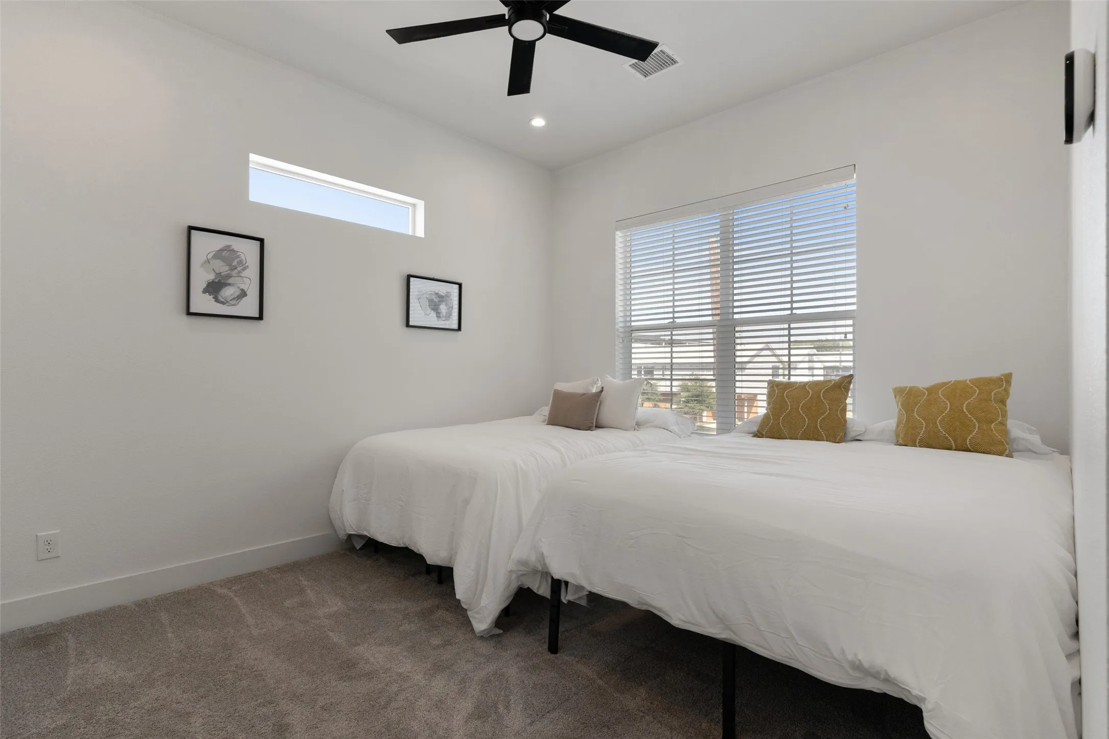 Single Family Residence For Rent in Dallas County , 2513 N Winnetka Avenue, Dallas, Texas 75212, 3 Bedroom, 3 Bathroom, 2 Garage spaces, 2,054 Sqft, built in 2022, mls#21374403, Real Estate Agent in Dallas, Homes For Rent in Dallas county, Homes For Rent in Dallas, Realtor in Dallas Texas, Real Estate Brokerage Independent Realty Texas, Luminita Cordes Realtor