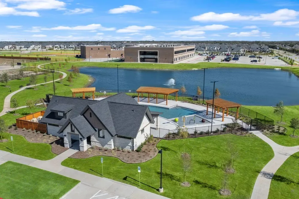 DAL_Meadow_Vista_Community_1.jpg