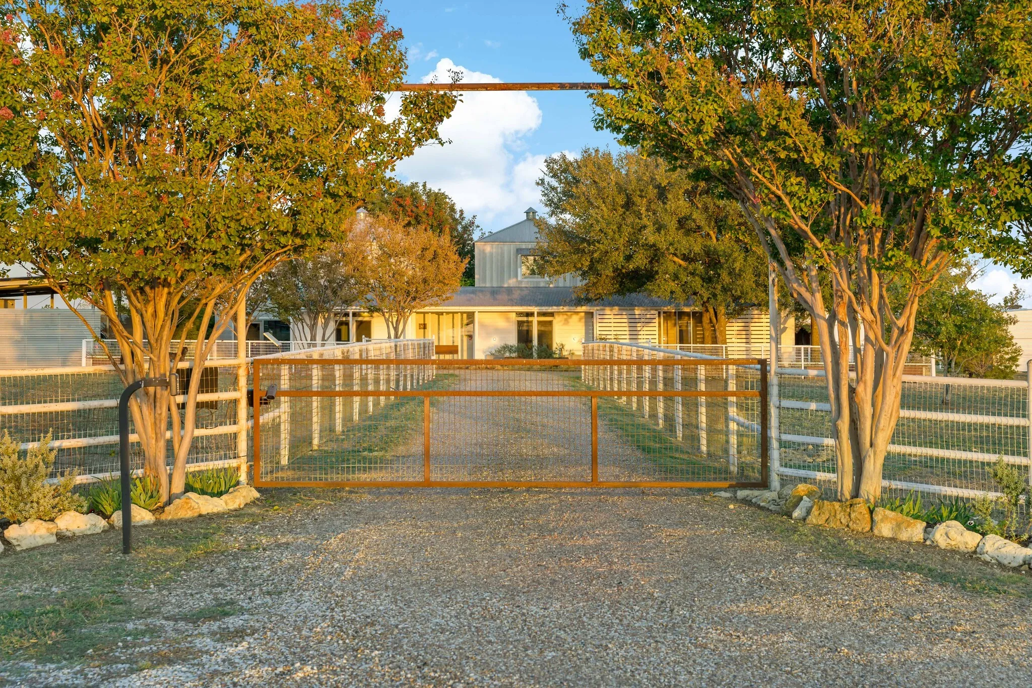 Front entry gate