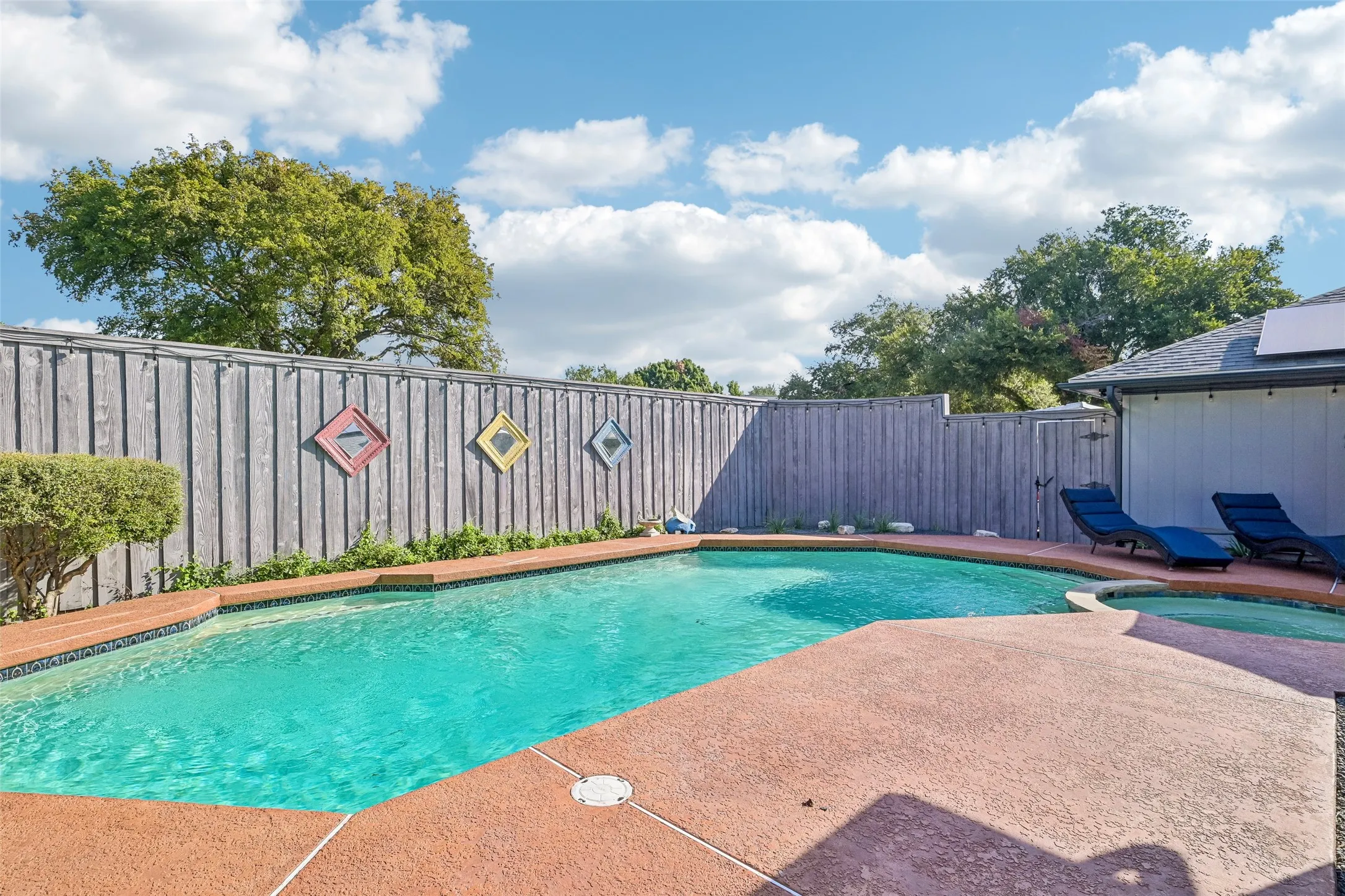 Single Family Residence For Sale in Collin County , 4203 Cobblers Lane, Dallas, Texas 75287, 4 Bedroom, 4 Bathroom, 2 Garage spaces, 3,110 Sqft, built in 1981, mls#21367664, Real Estate Agent in Dallas, Homes For Sale in Collin county, Homes For Sale in Dallas, Realtor in Dallas Texas, Real Estate Brokerage Independent Realty Texas, Luminita Cordes Realtor