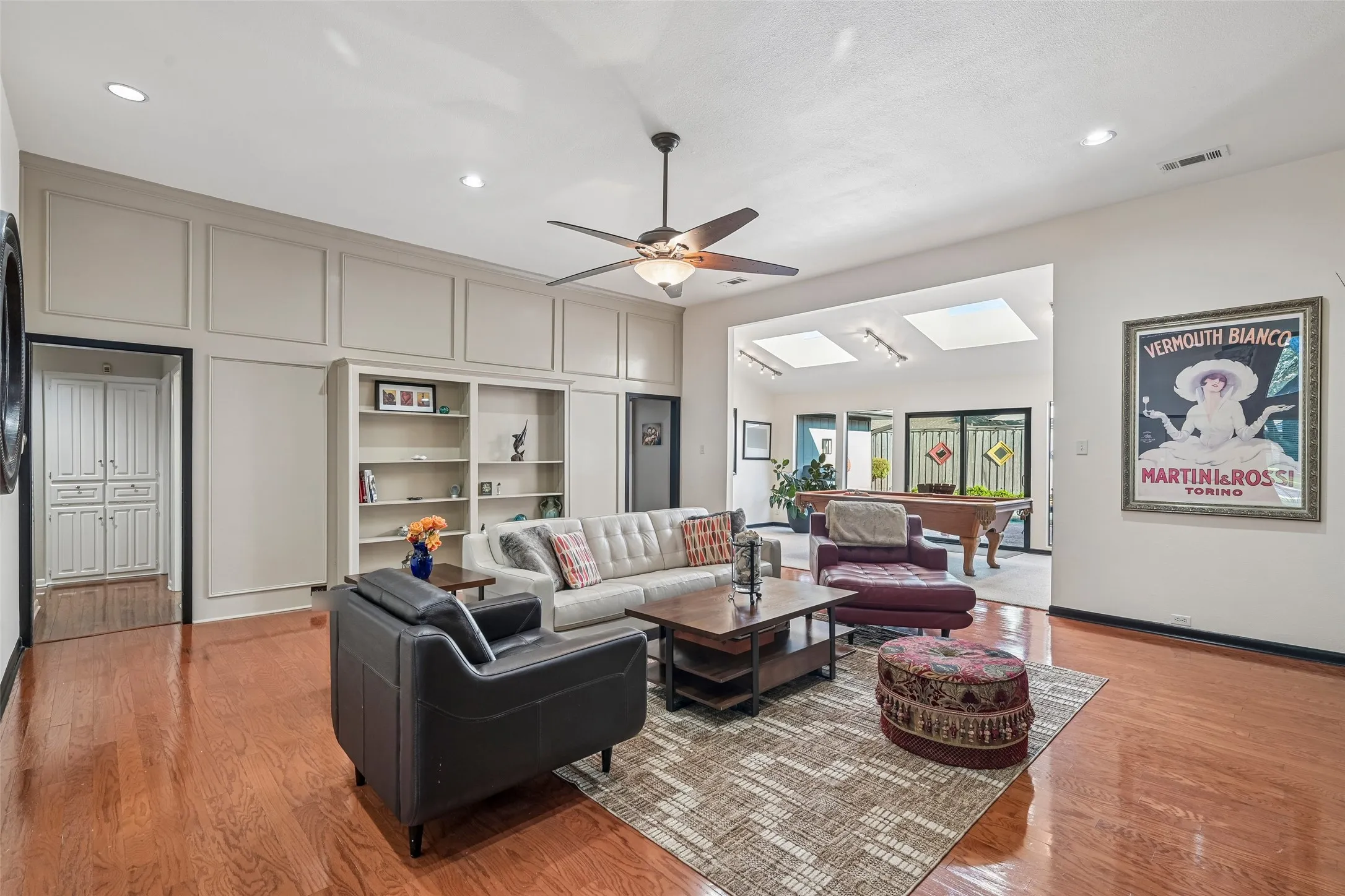 Single Family Residence For Sale in Collin County , 4203 Cobblers Lane, Dallas, Texas 75287, 4 Bedroom, 4 Bathroom, 2 Garage spaces, 3,110 Sqft, built in 1981, mls#21367664, Real Estate Agent in Dallas, Homes For Sale in Collin county, Homes For Sale in Dallas, Realtor in Dallas Texas, Real Estate Brokerage Independent Realty Texas, Luminita Cordes Realtor
